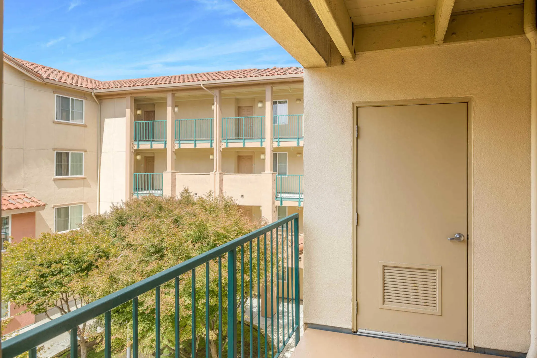 La Terrazza Apartments Colma, CA 94014