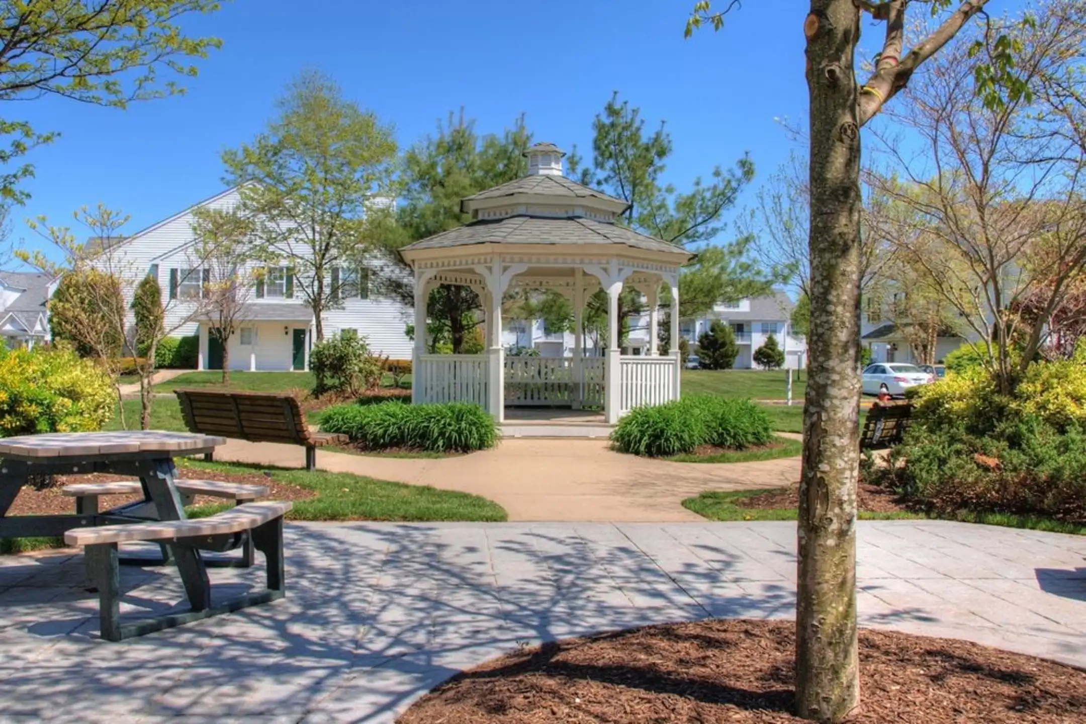 Avalon Melville 100 Court North Dr Melville, NY Apartments for Rent