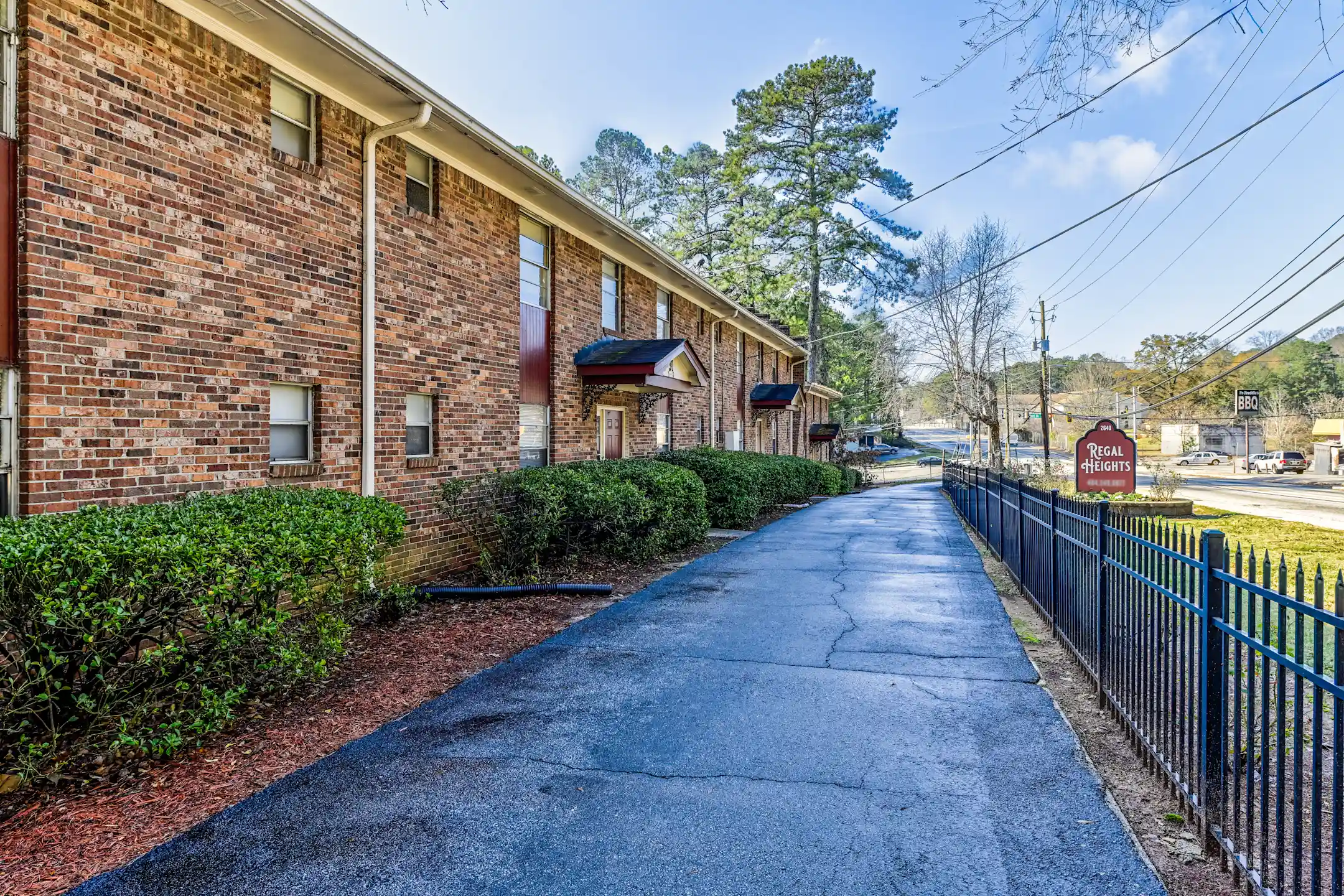 Regal Heights Apartments 2640 Campbellton Rd Sw Atlanta, GA