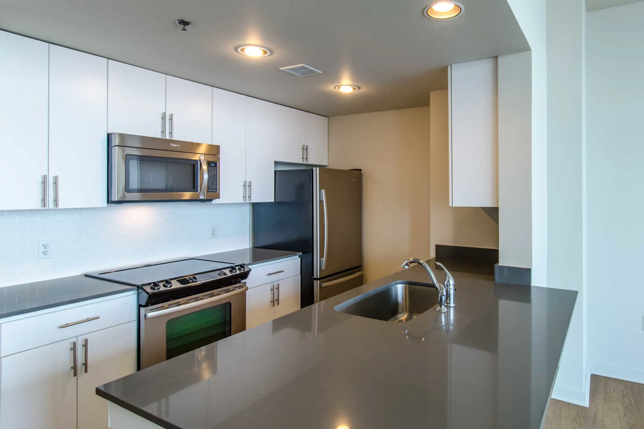 Kitchen - Harbor Steps - Seattle, WA
