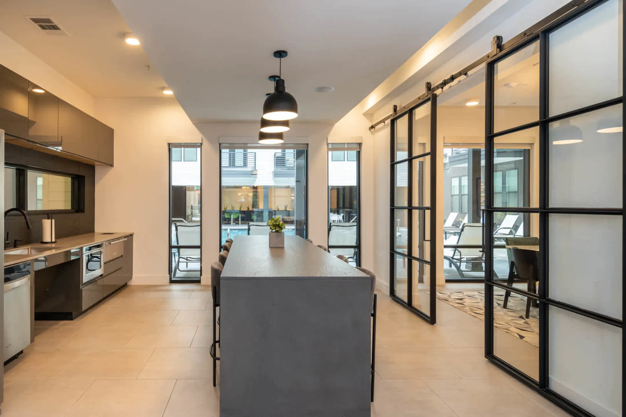 The Weaver Apartments Austin, TX 78702