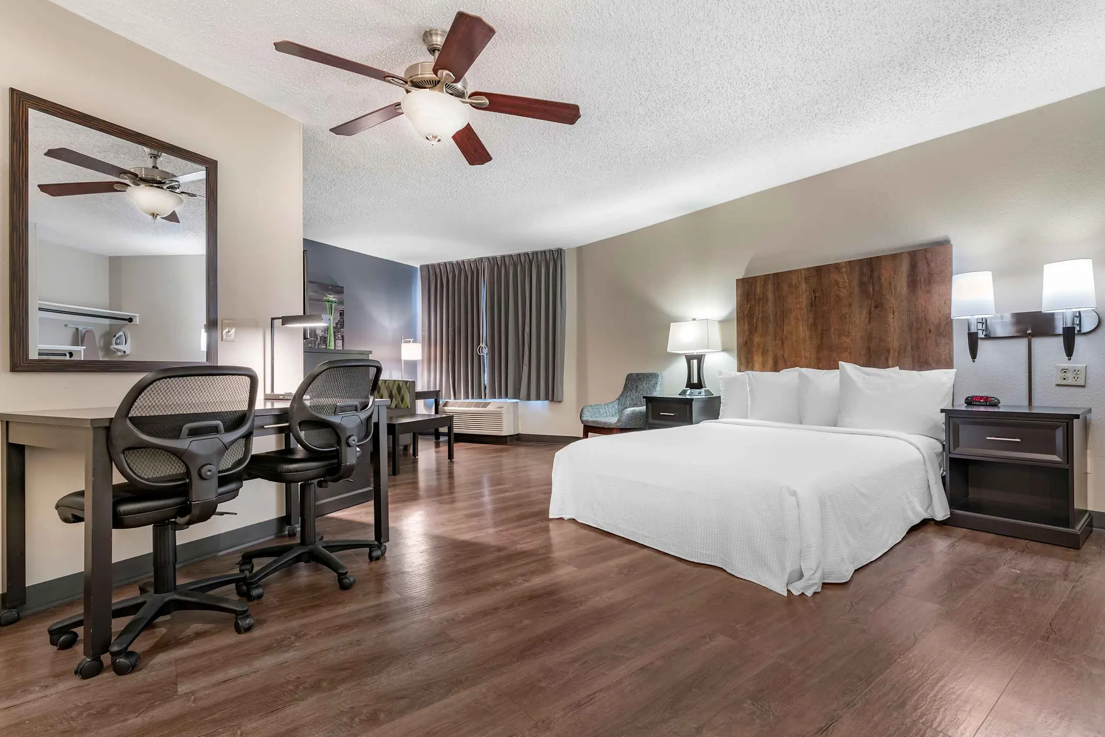Living Room - Furnished Studio - Oakland - Alameda - Alameda, CA