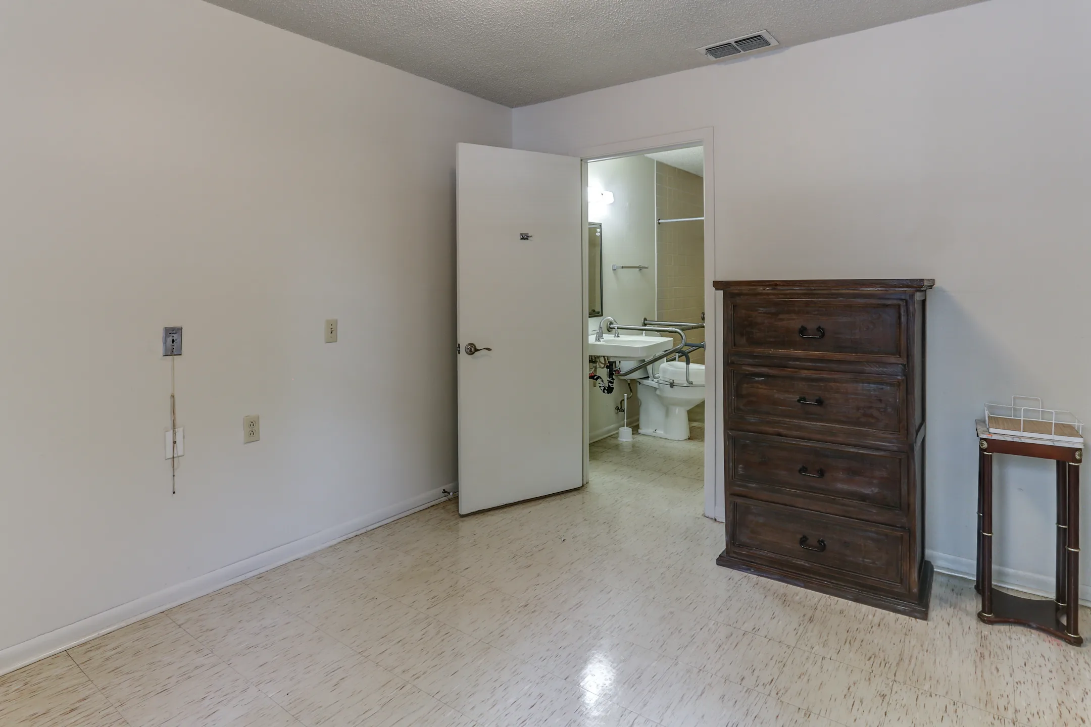 Timber Ridge 215 Llewellyn Ave MS Apartments for Rent Rent.