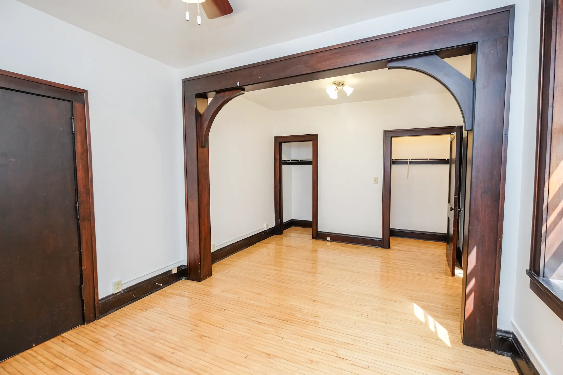 Dayton Villas Apartments 300 Dayton Ave Saint Paul, MN Apartments