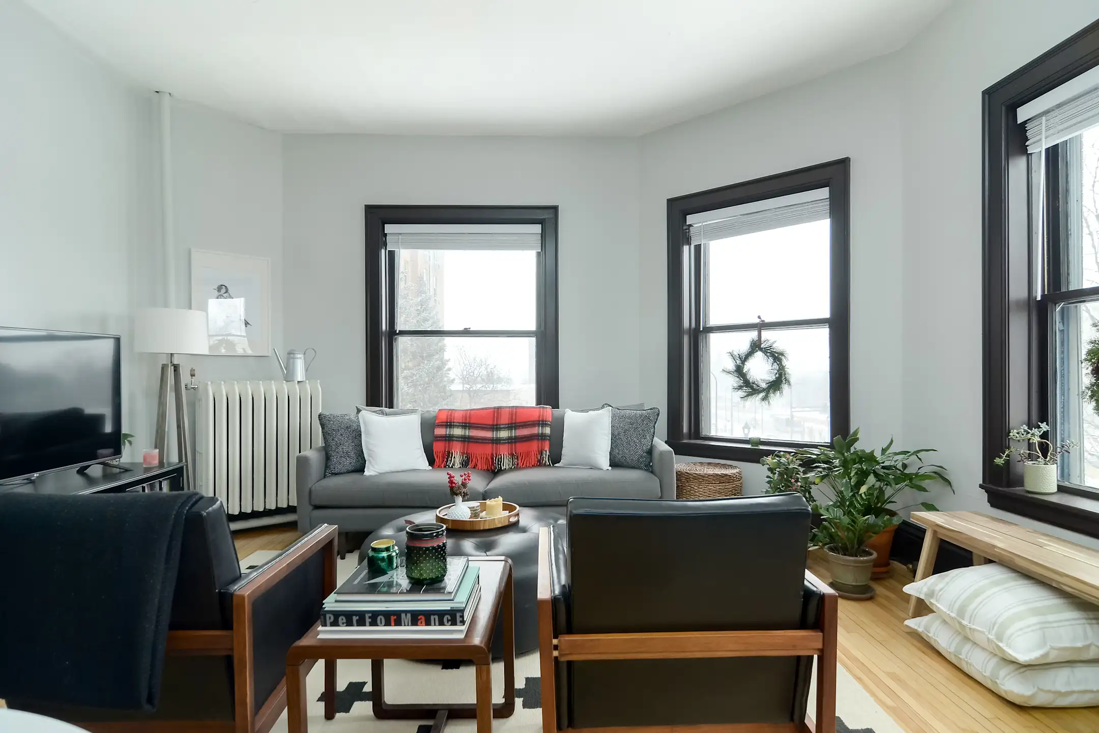 Lowry Hills Apartments 715 Douglas Ave Minneapolis, MN Apartments