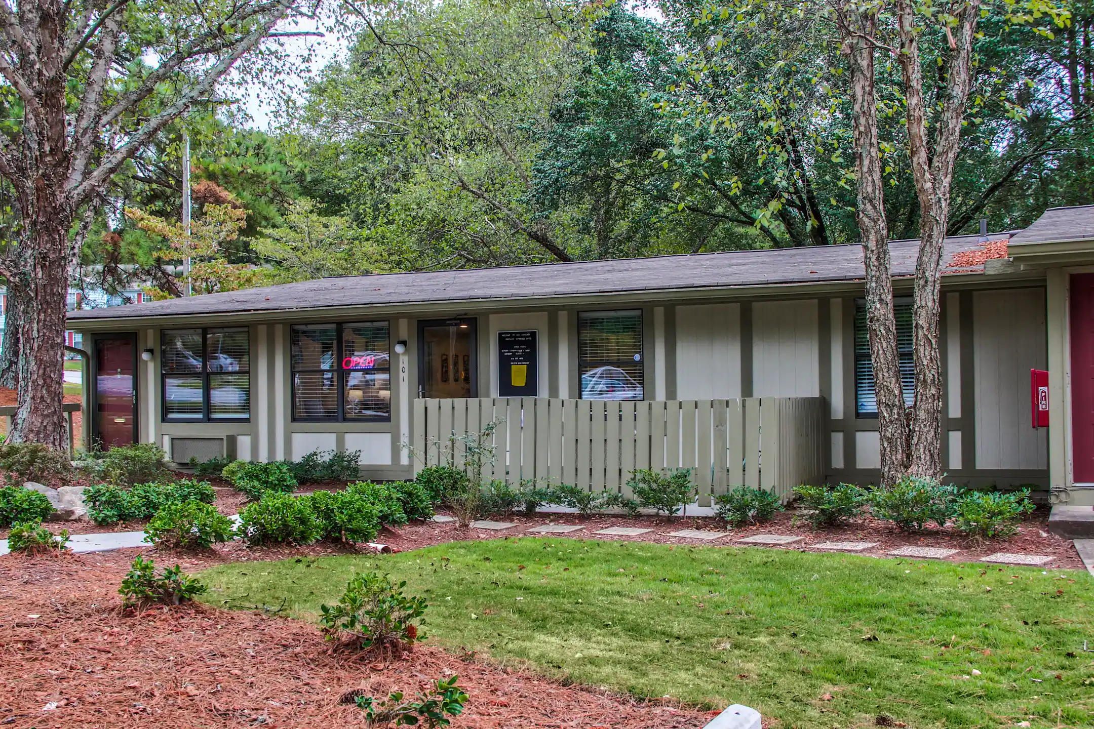Leasing Office - Poplar Springs - Atlanta, GA