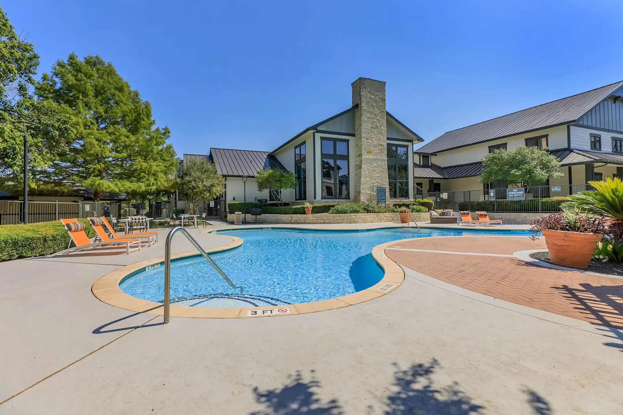 The Heritage Apartments Live Oak, TX 78233