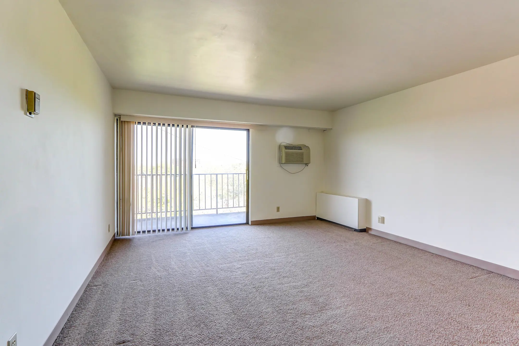 Highland Square 733 W Market St Akron, OH Apartments for Rent Rent.