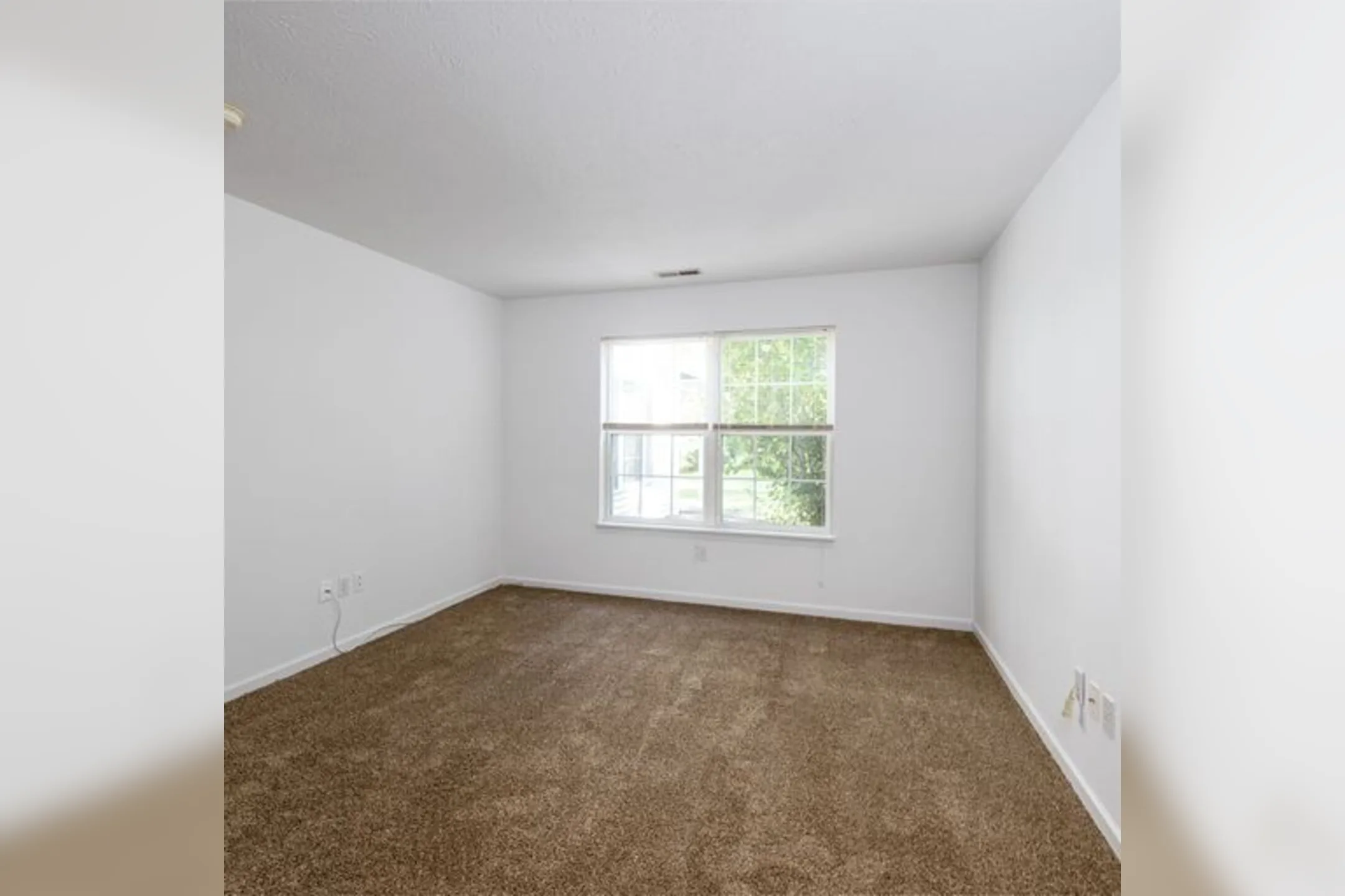 Heritage Park Apartments & Townhomes Apartments Webster, NY 14580