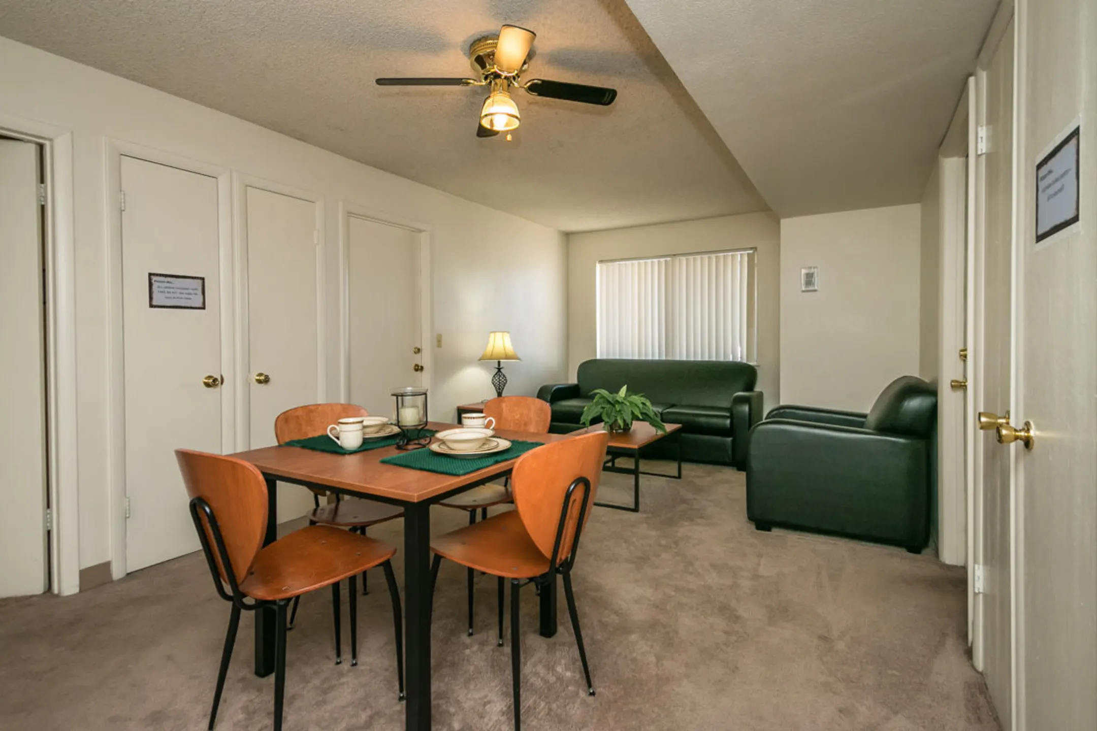 Pine View Village 700 S Blackbird Roost Flagstaff, AZ Apartments