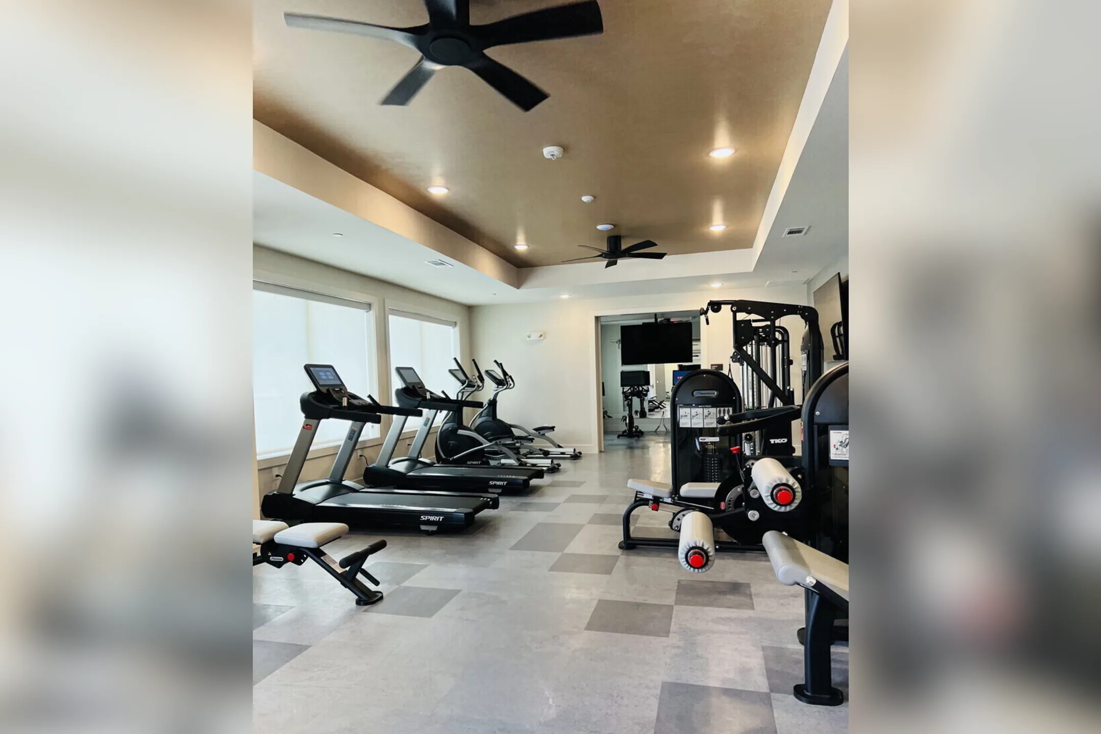 Fitness Weight Room - Gateway at Cypress Creek - Cypress, TX