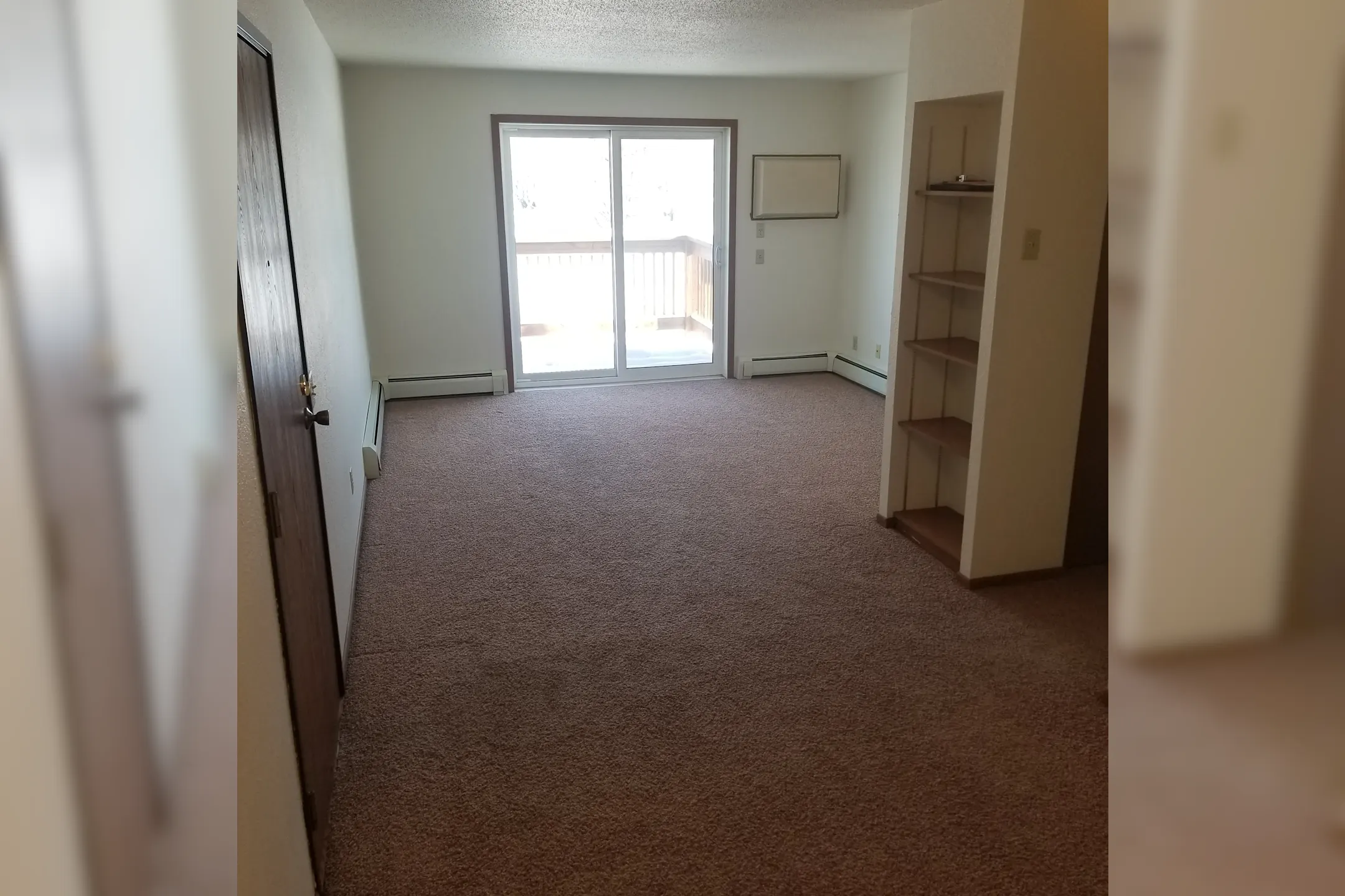 Park Manor & Village Apartments 715 13th Ave NE Devils Lake, ND