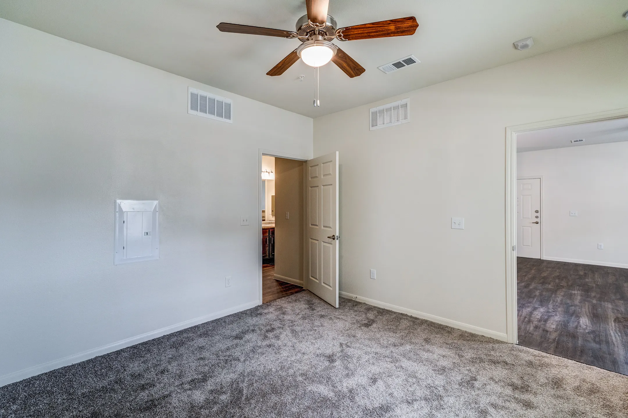 Trails at Leon Creek Apartment Homes 7635 Bandera Road San Antonio