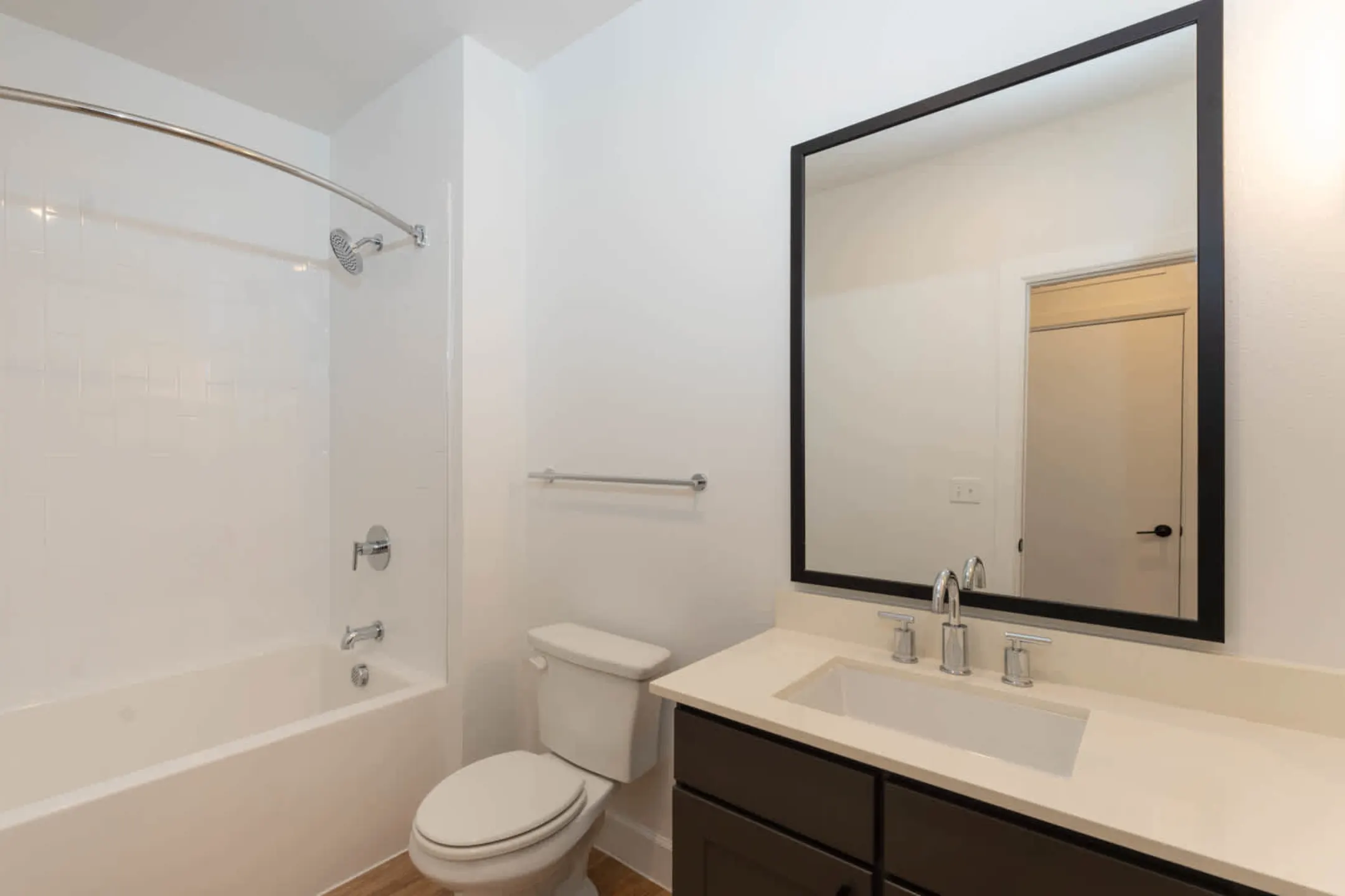 The Weaver Apartments Austin, TX 78702