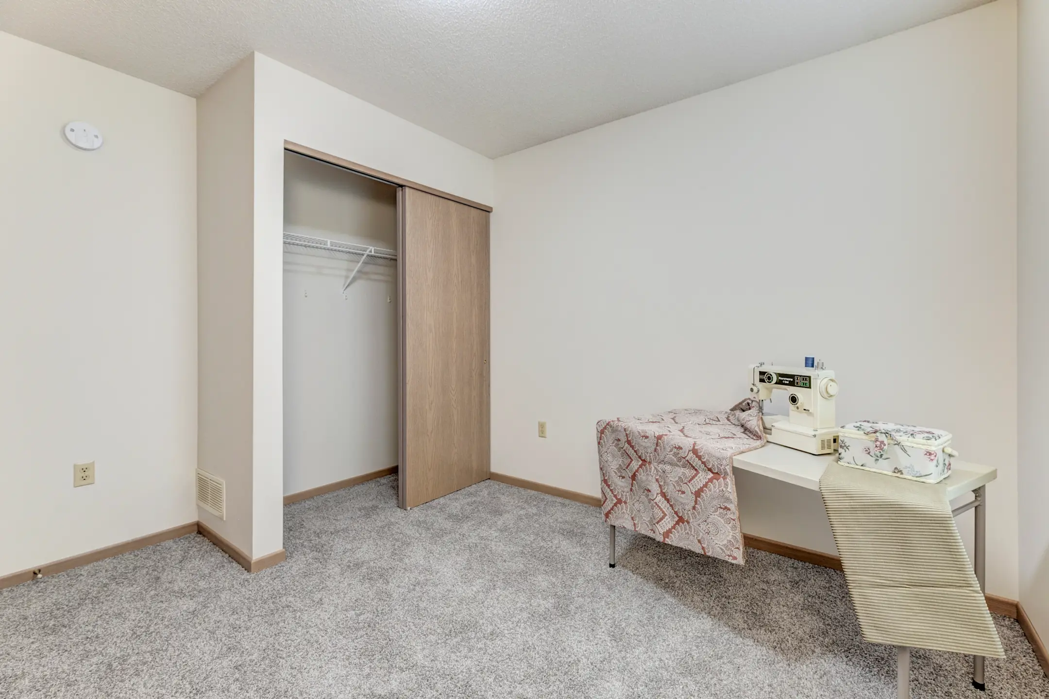 Eastwood Village Senior Townhomes Townhomes Oakdale, MN 55128