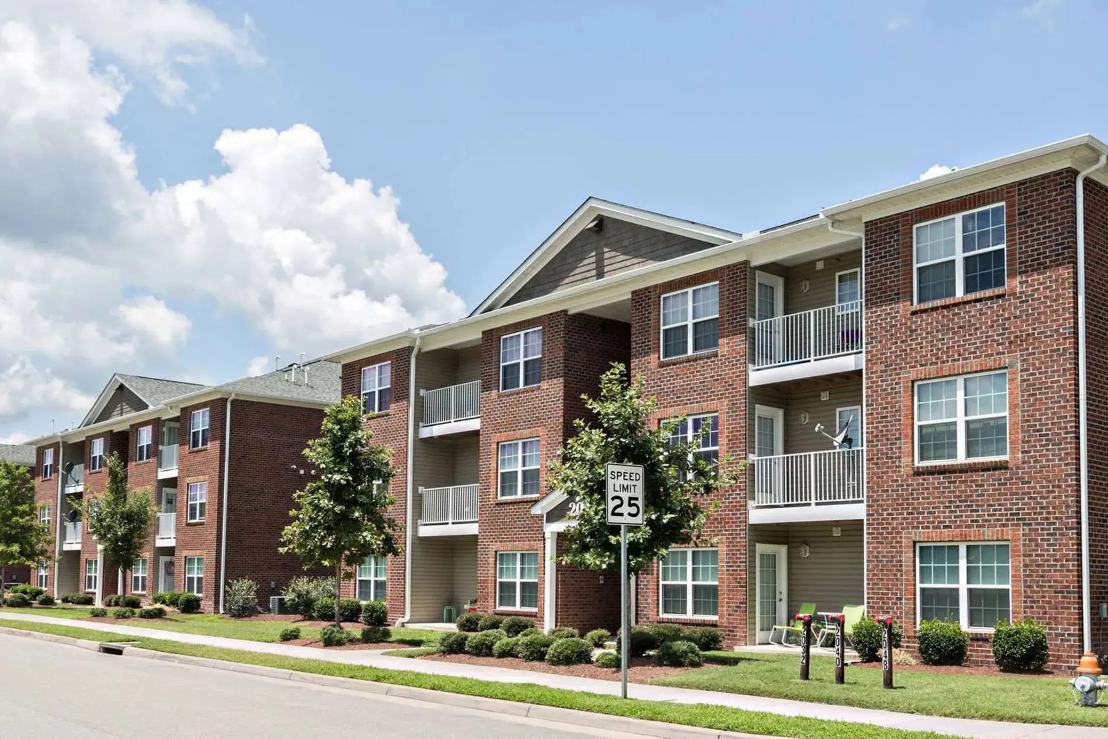 October Station Apartments - Suffolk, VA 23434