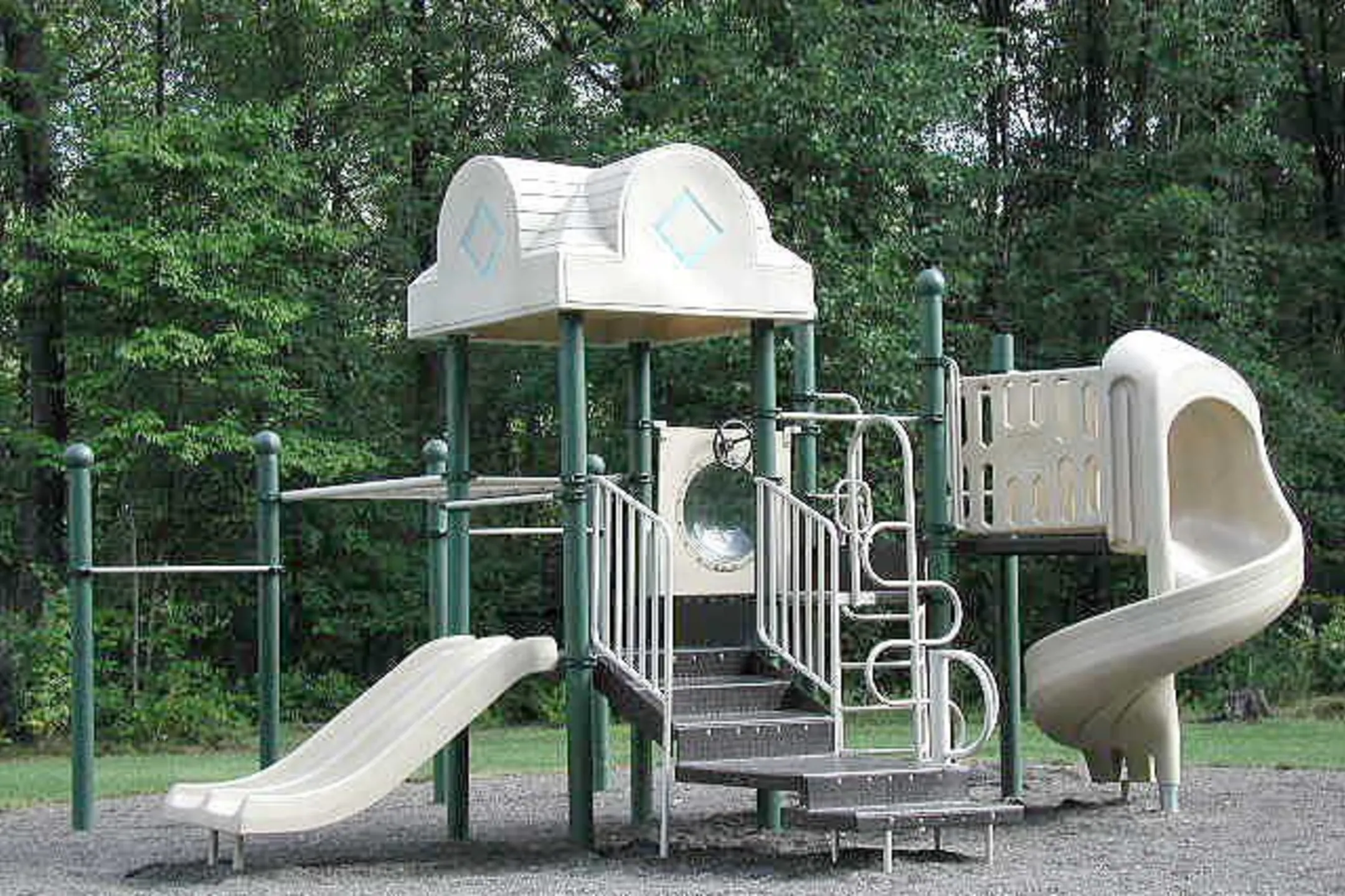 Playground - The Landings - Clifton Park, NY