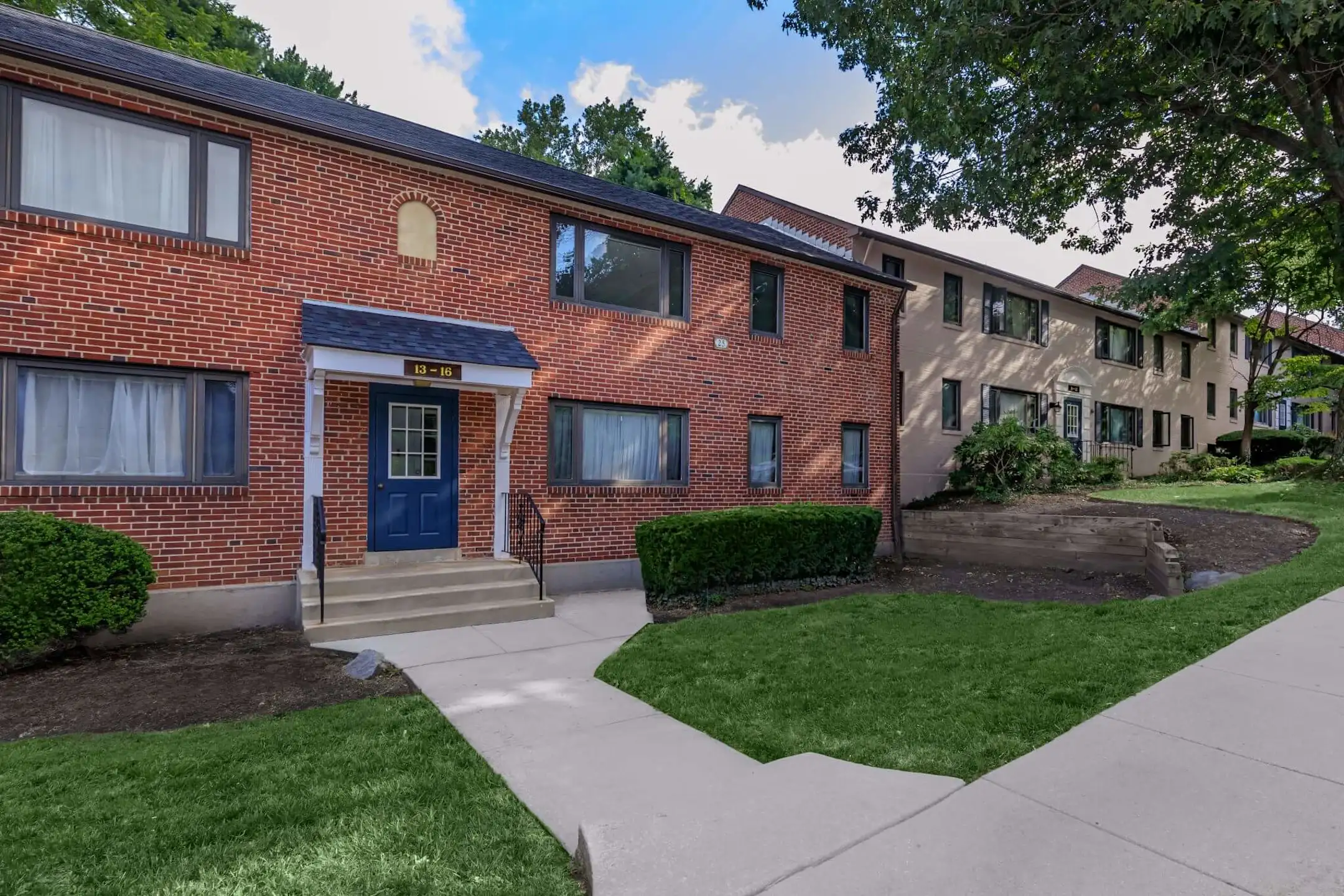 Drexelbrook Residential Community Apartments Drexel Hill, PA 19026