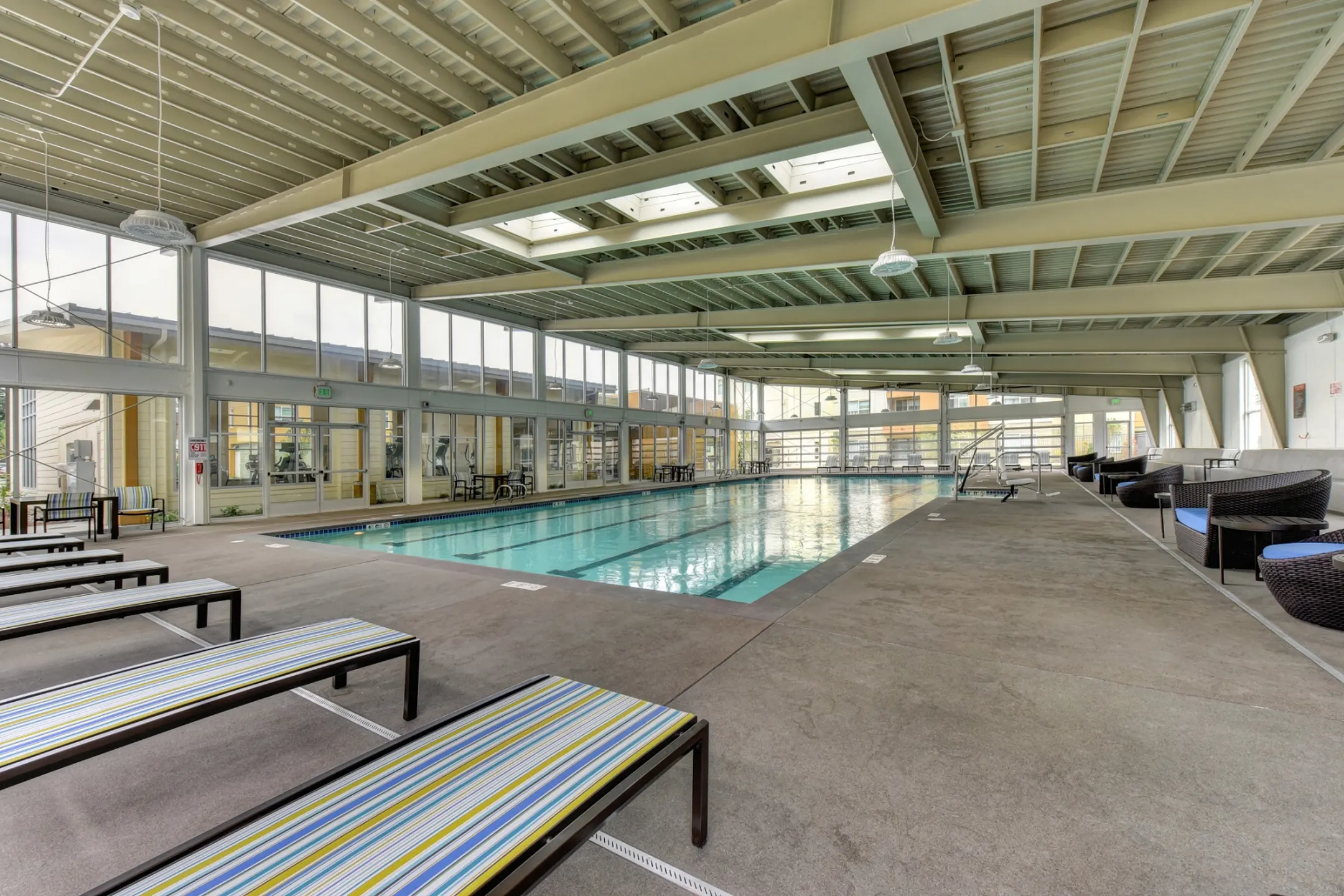 Pool - The Madison Bellevue - Bellevue, WA