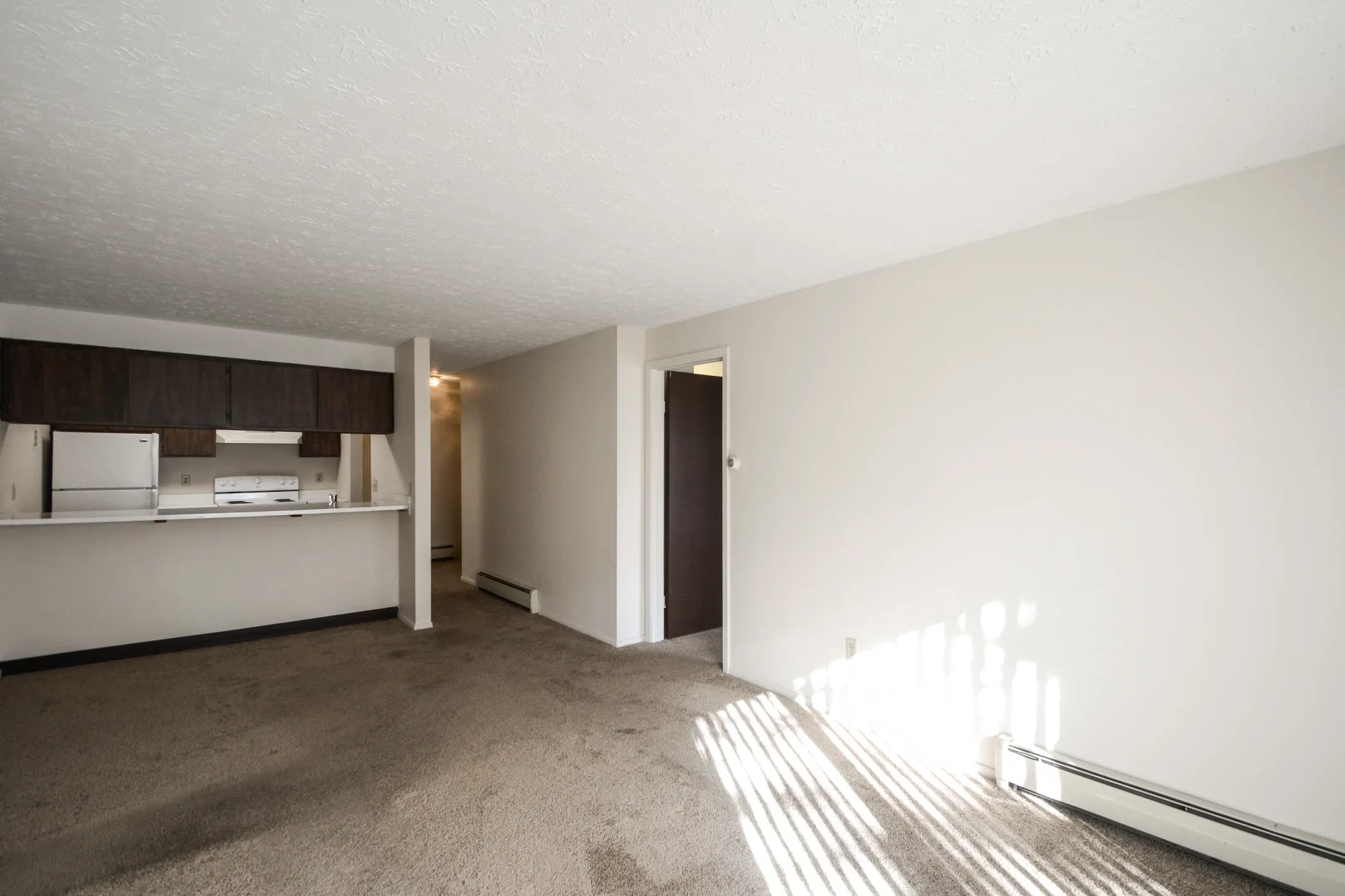 Foxes Lair Apartments - Elyria, OH