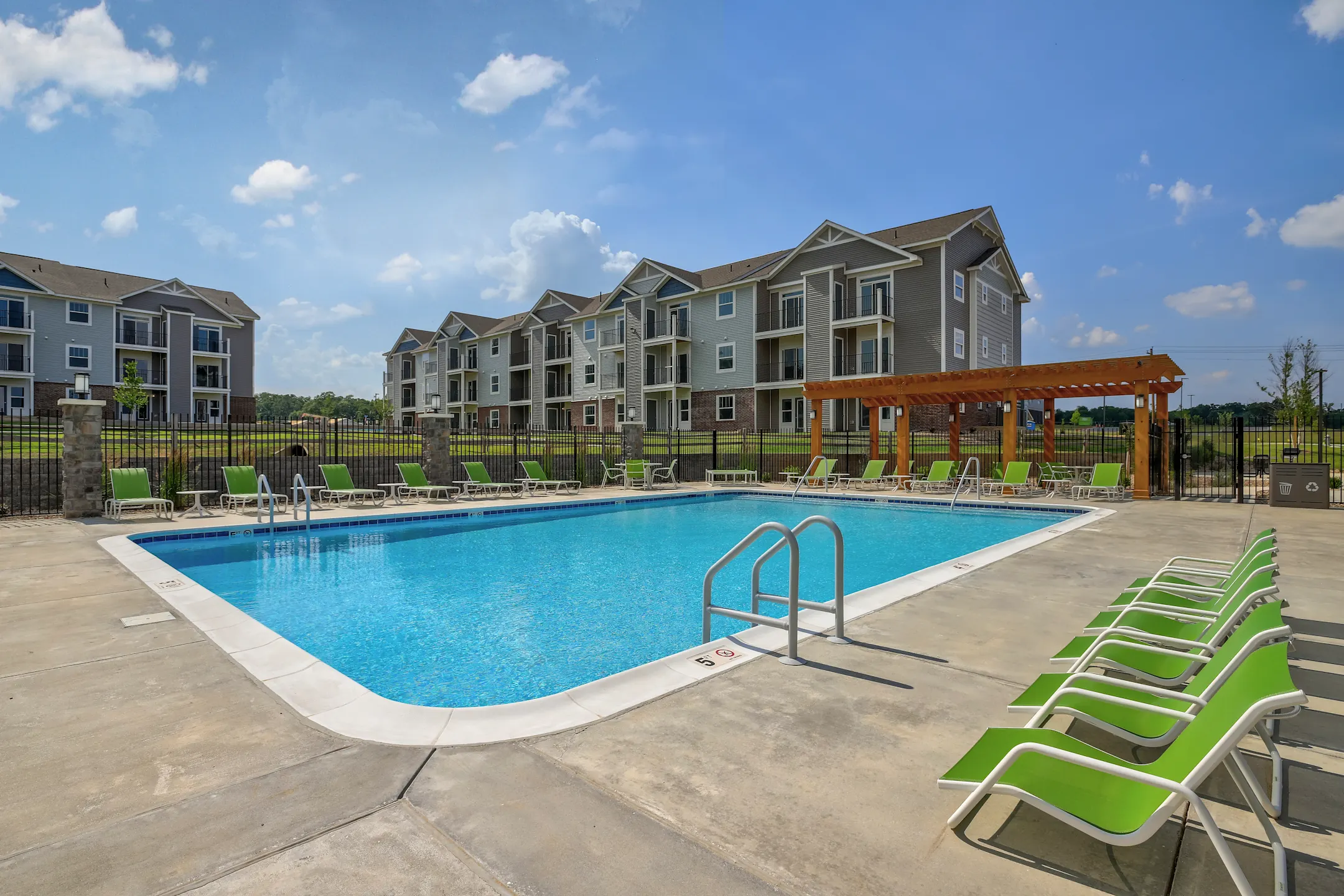 Dodson Pointe Apartment Homes Apartments Rogers, AR 72758