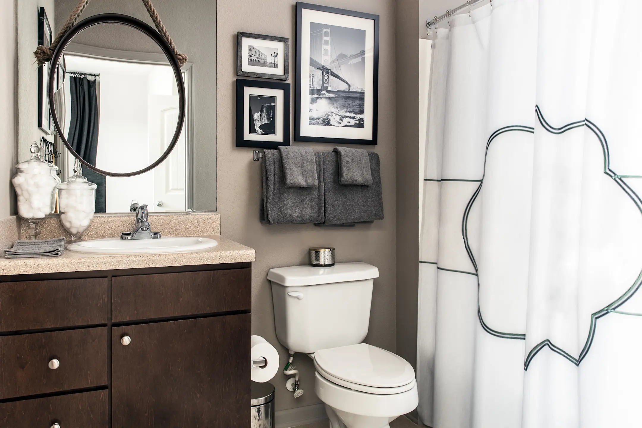 Bathroom - Campus Quarters - Per Bed Lease - Corpus Christi, TX