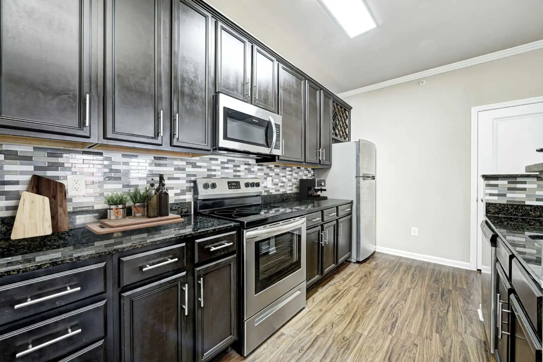 Kitchen - The Domain at Bennett Farms - Zionsville, IN