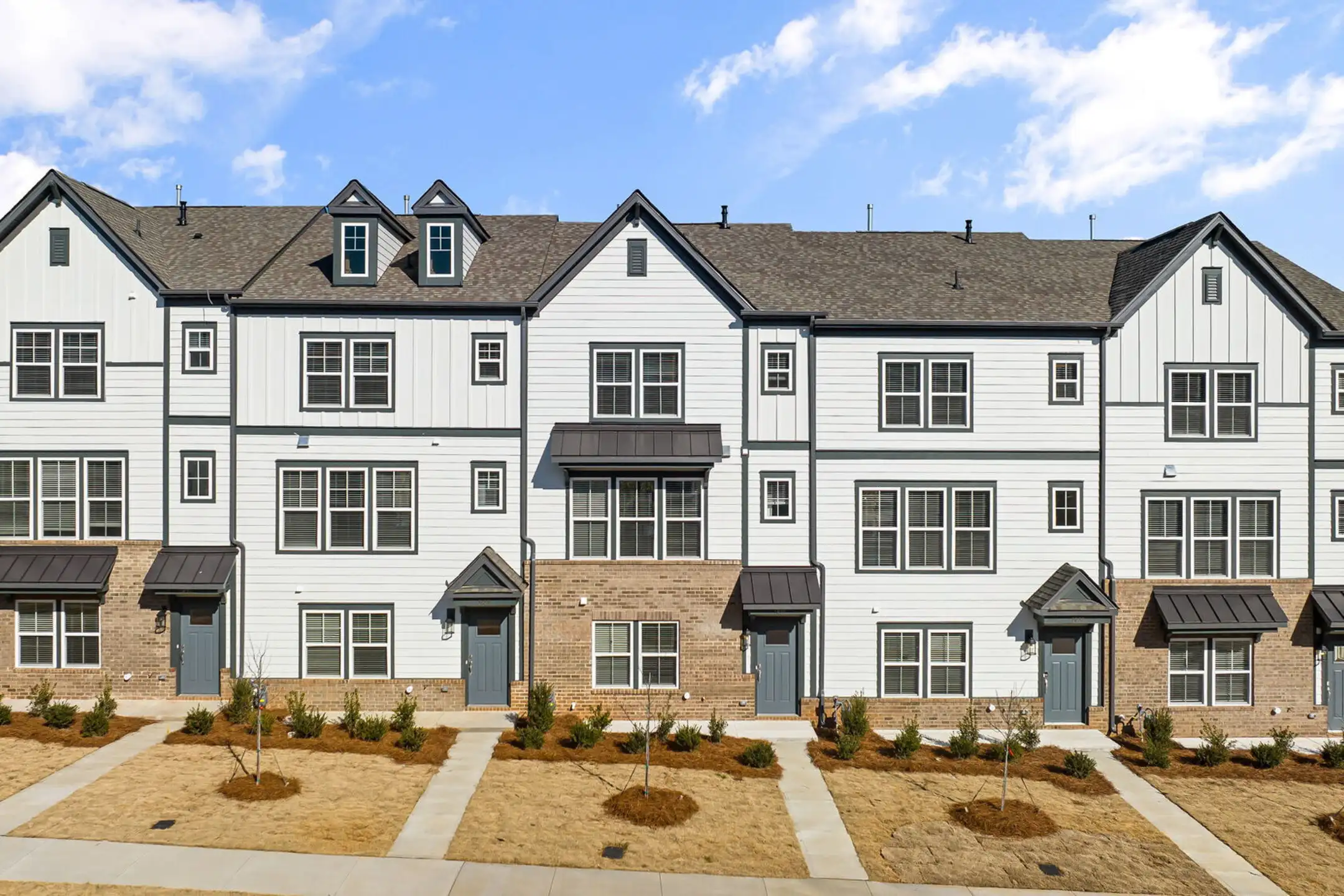 Abode at Reid's Cove Townhomes Mooresville, NC 28117