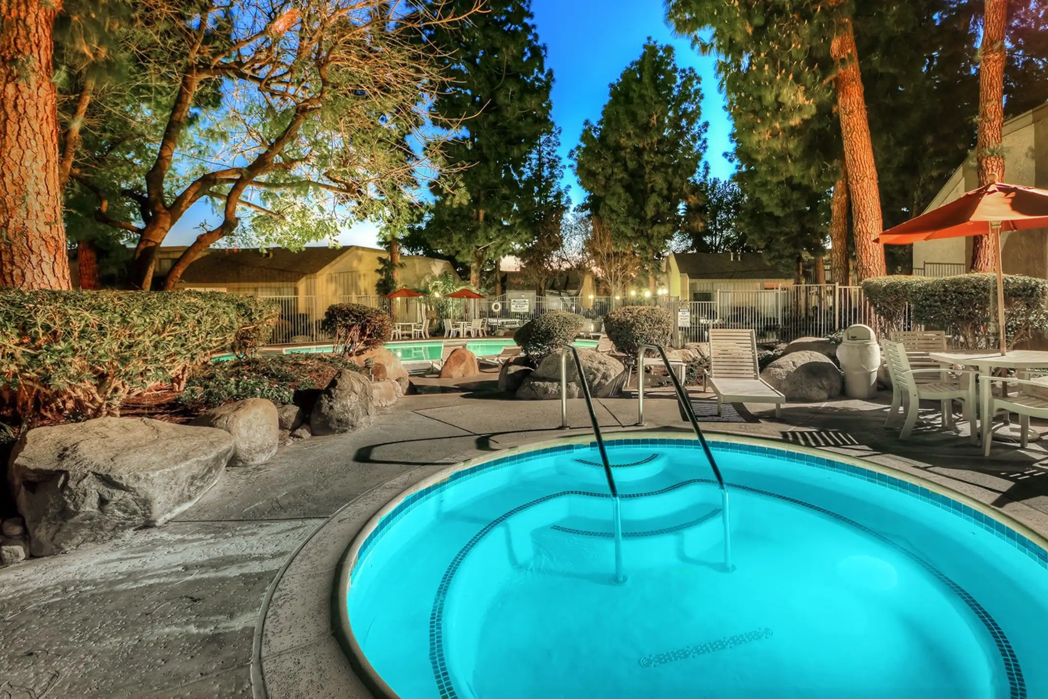 Streams Apartments Fullerton, CA 92831