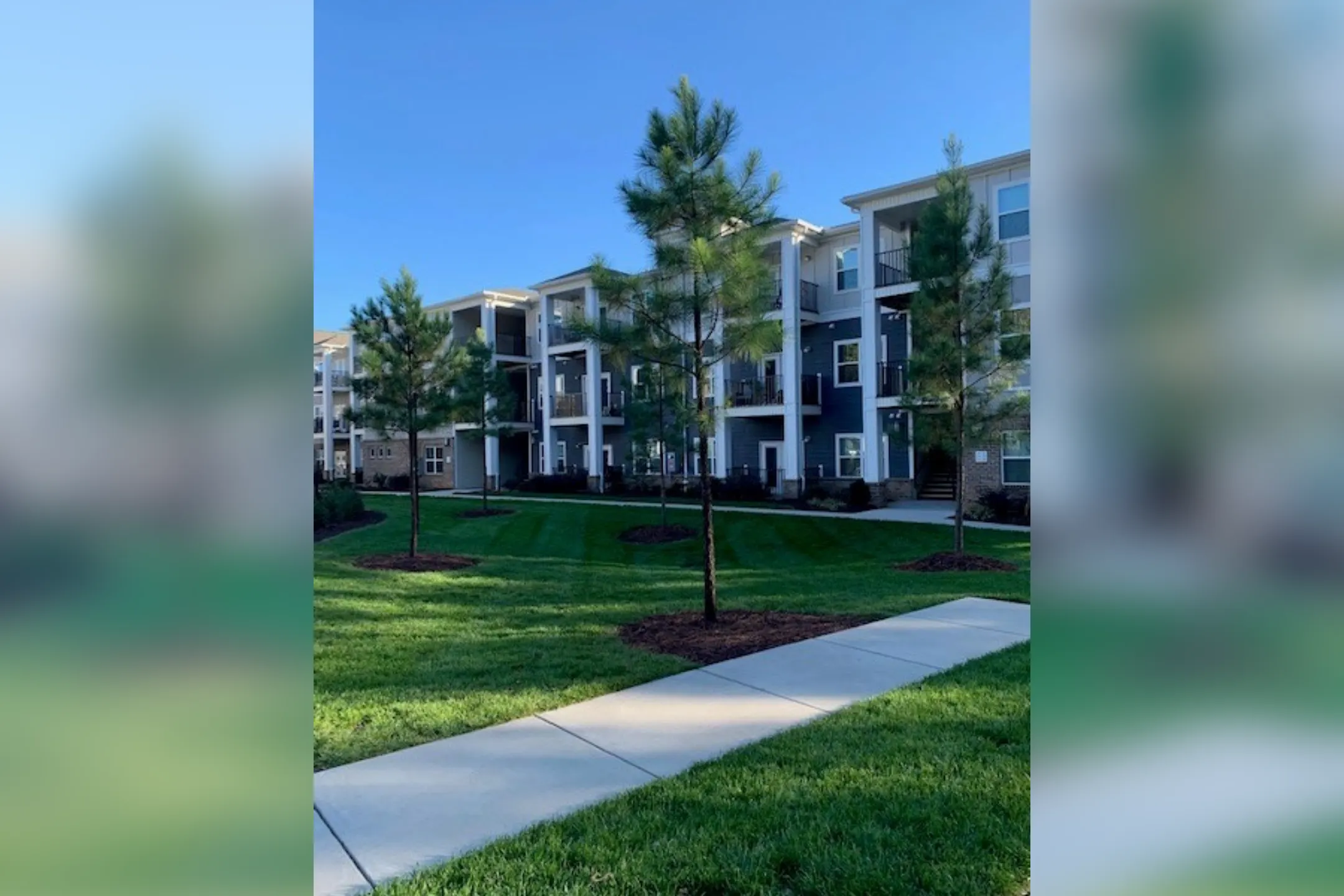 Country Park at Tall Oaks 105 Tall Oaks Drive Greensboro, NC