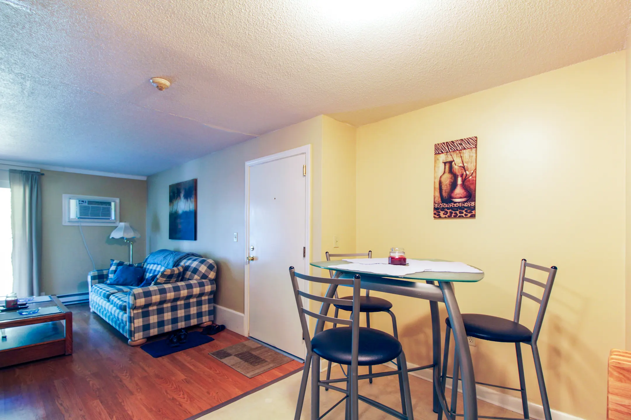 Country ManorWoodstock 150 Harrisville Rd Woodstock, CT Apartments for Rent Rent.