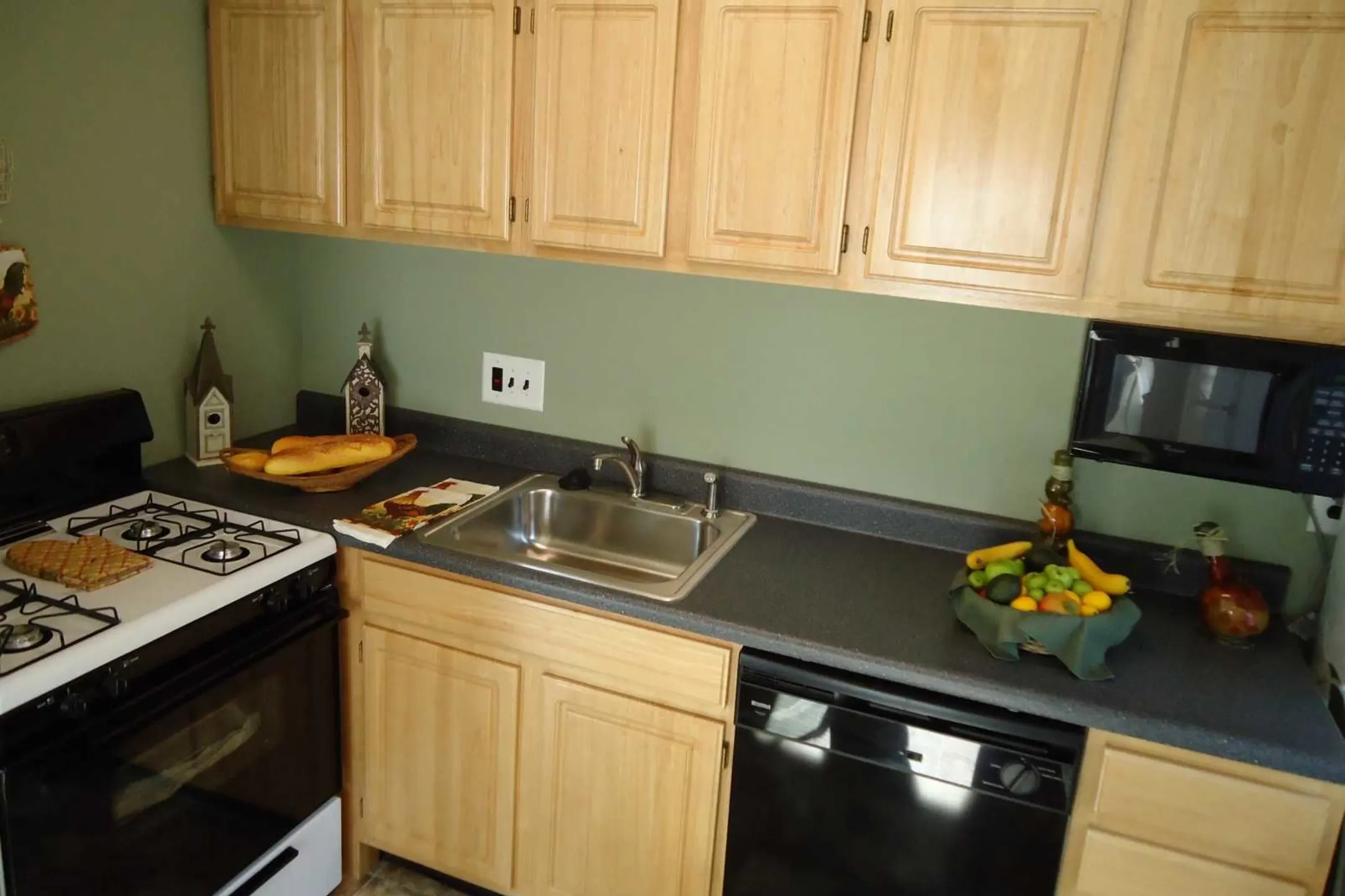 Kitchen - Top Of The Hill - Feasterville Trevose, PA