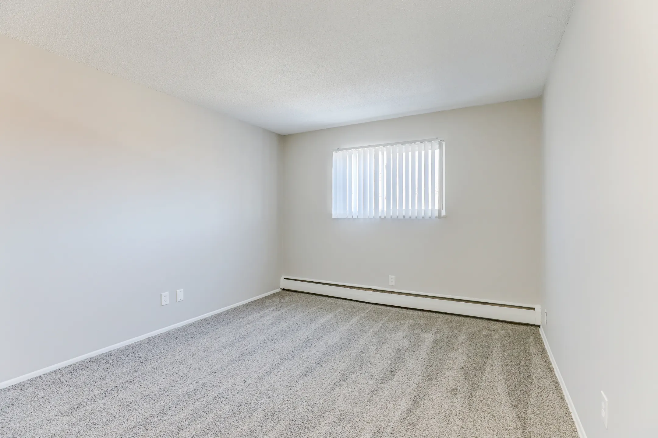 The Heights Apartments 4889 Fontaine Blvd Saginaw, MI Apartments