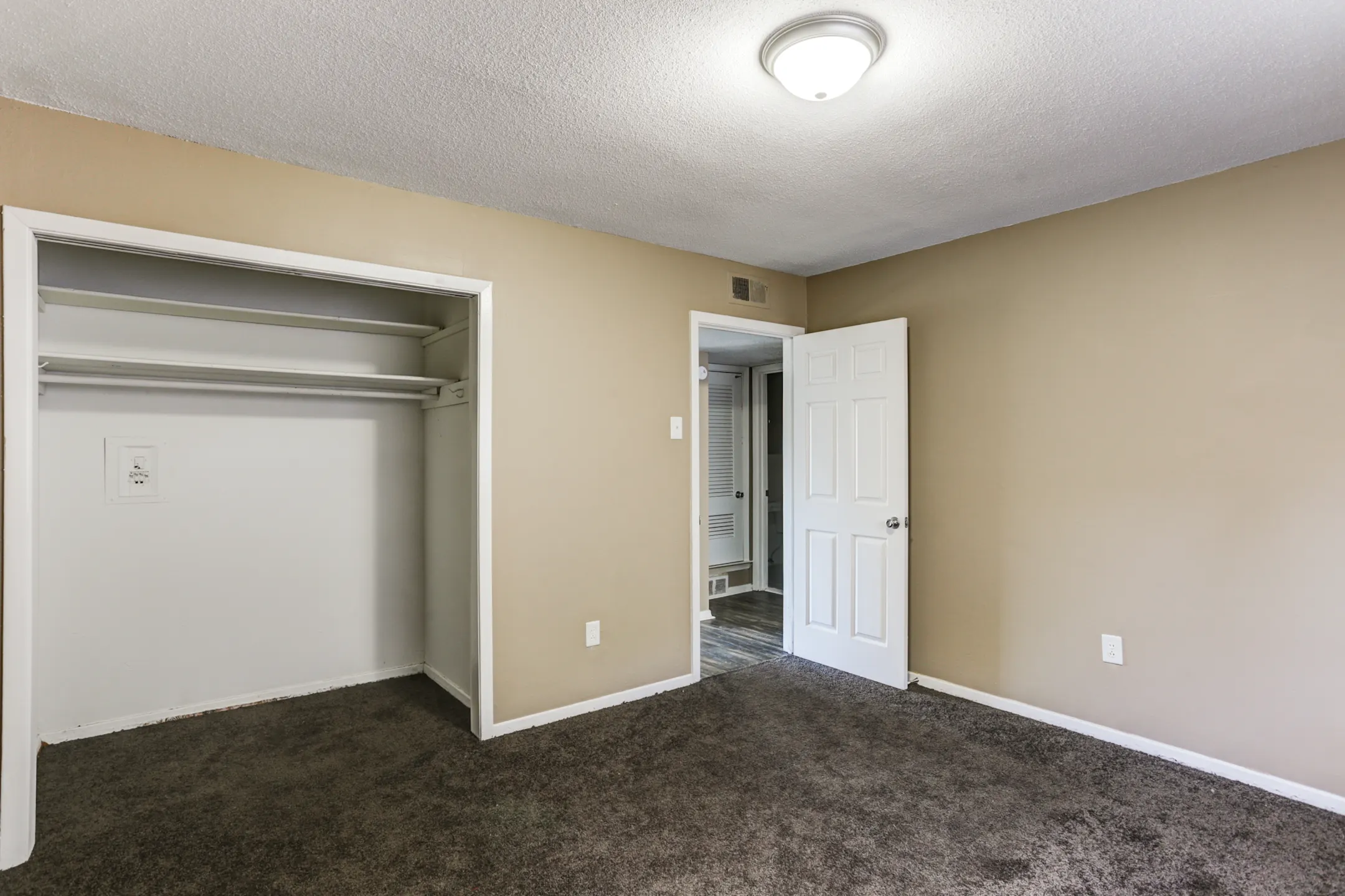 Cherry Creek Apartments Apartments Memphis, TN 38117