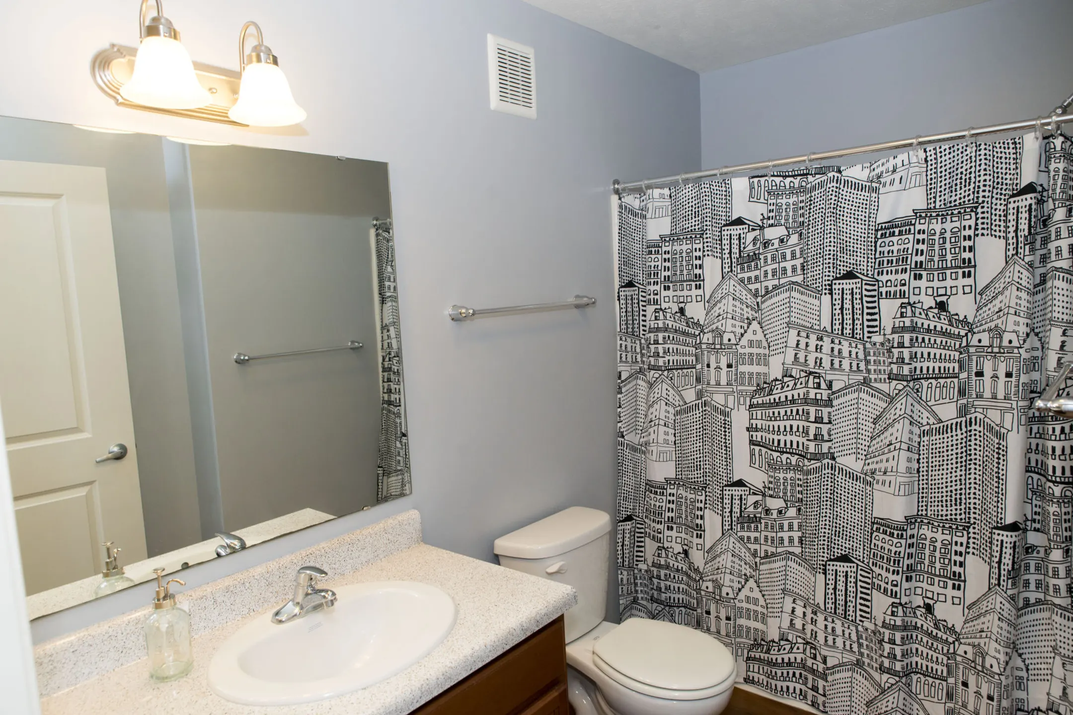 Bathroom - 1010 Central Apartments - Indianapolis, IN