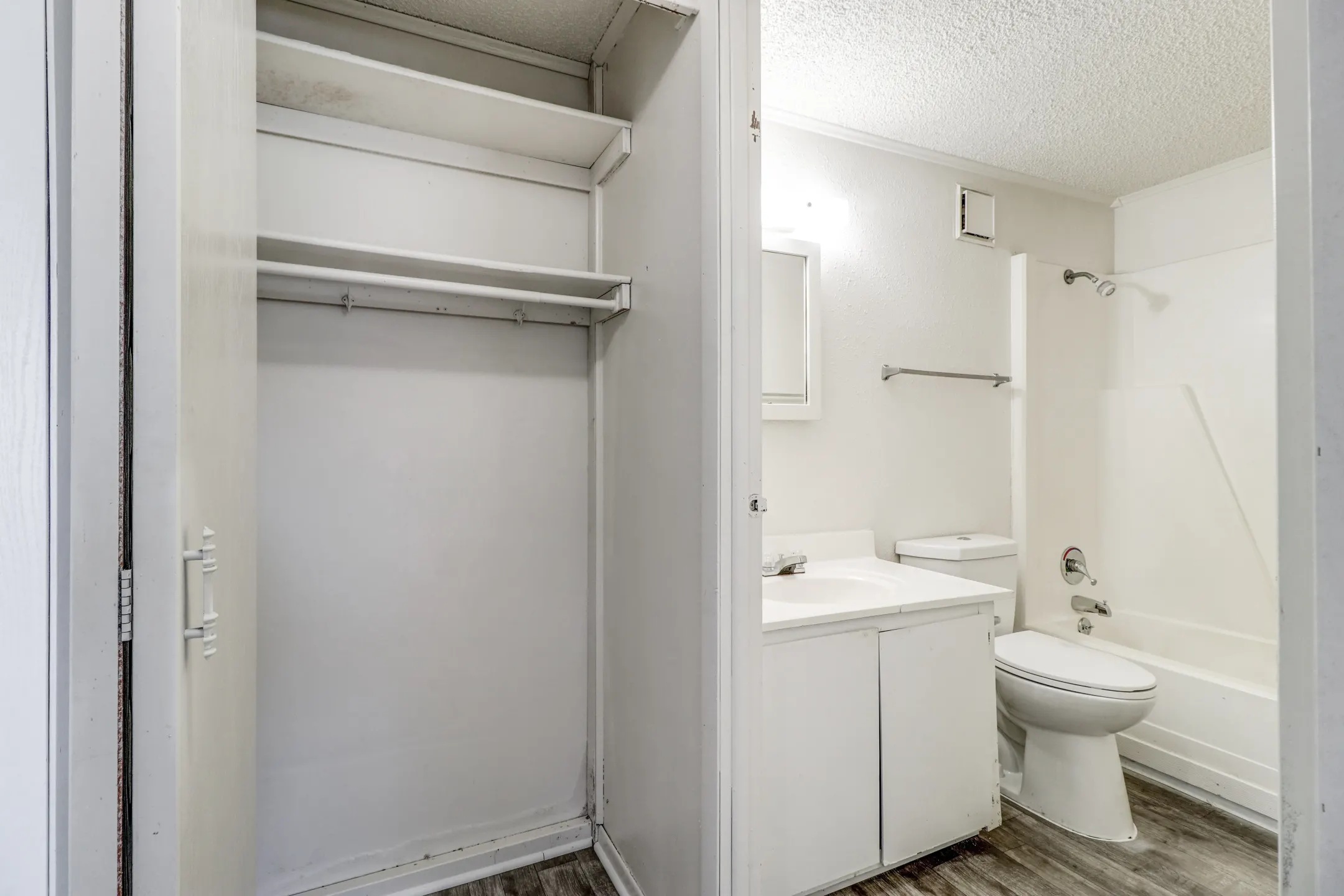 Bathroom - Stone Cove Apartments - Saint Augustine, FL