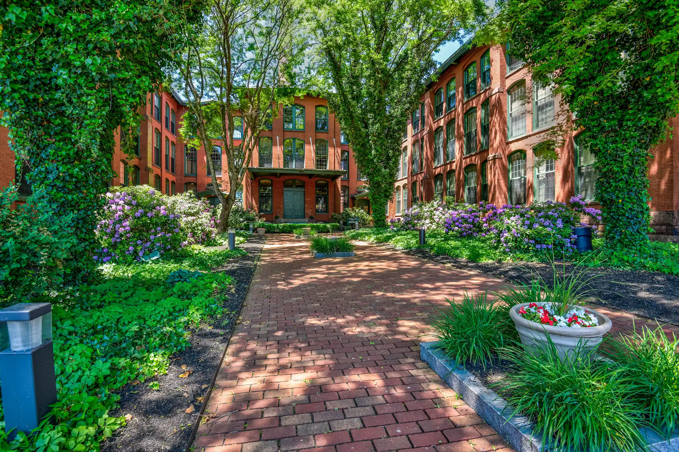 Ribbon Mill Apartments 150 Pine St Manchester, CT Apartments for