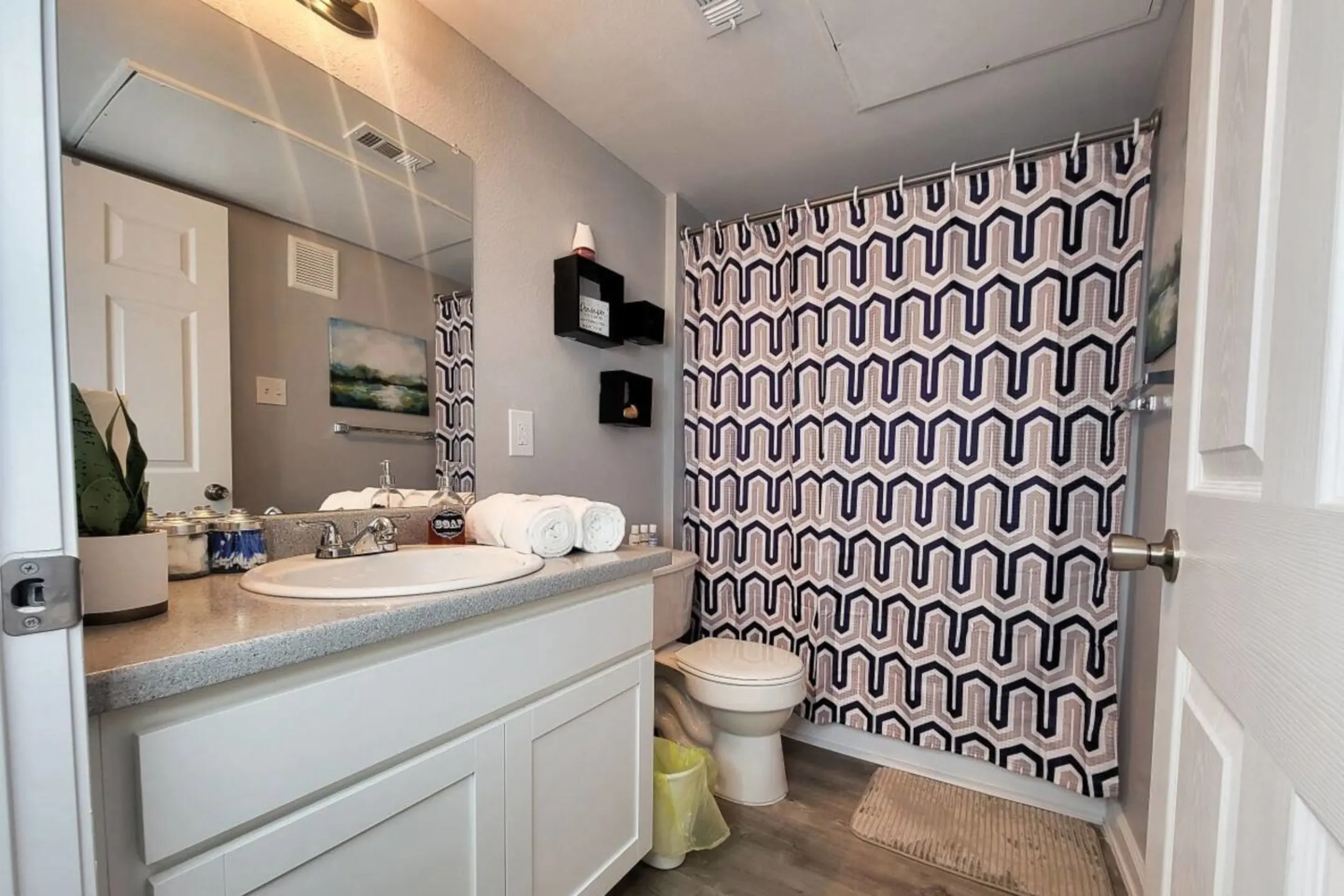 Bathroom - Eban Village Apartments - Dallas, TX