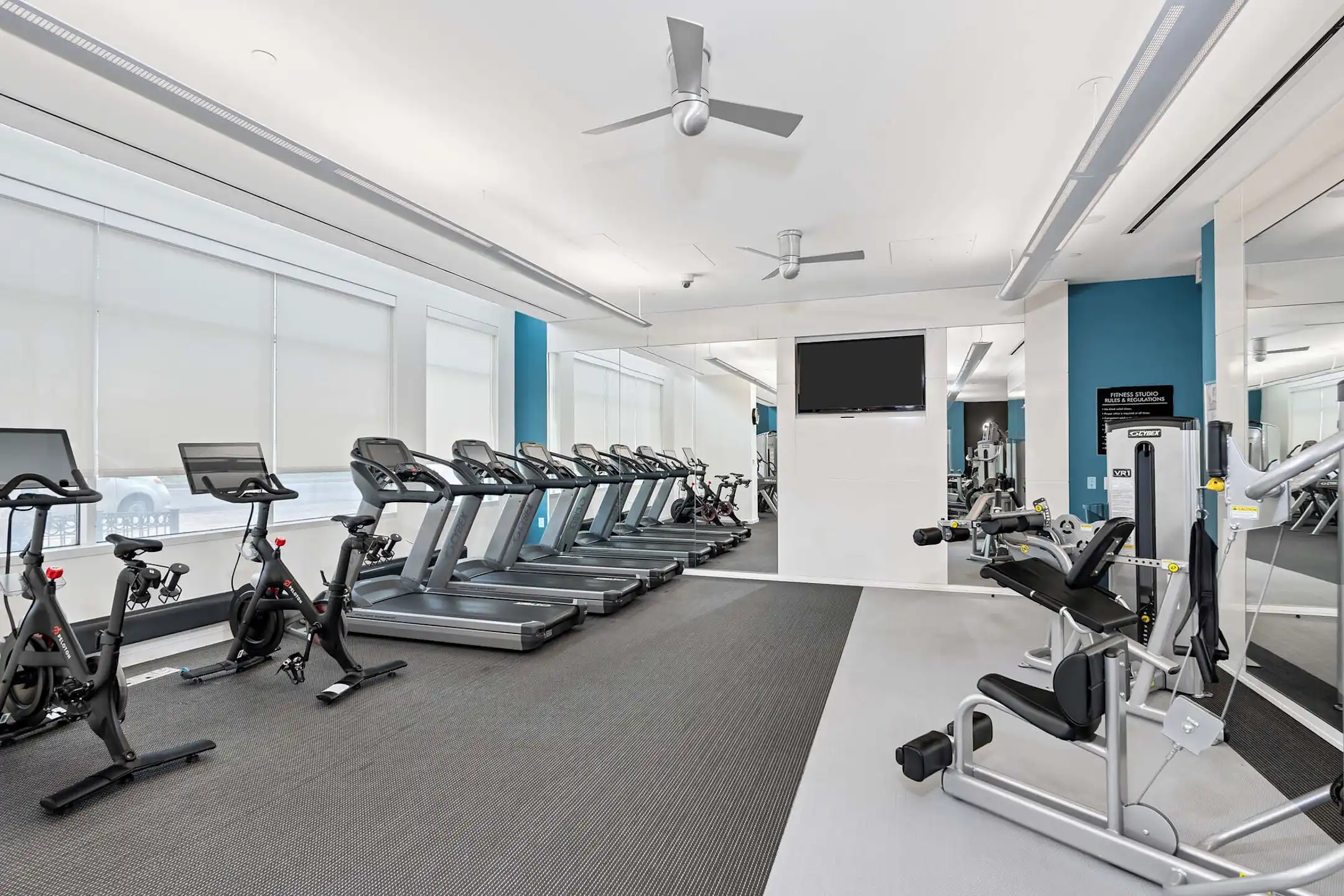 Fitness Weight Room - Camden South Capitol - Washington, DC