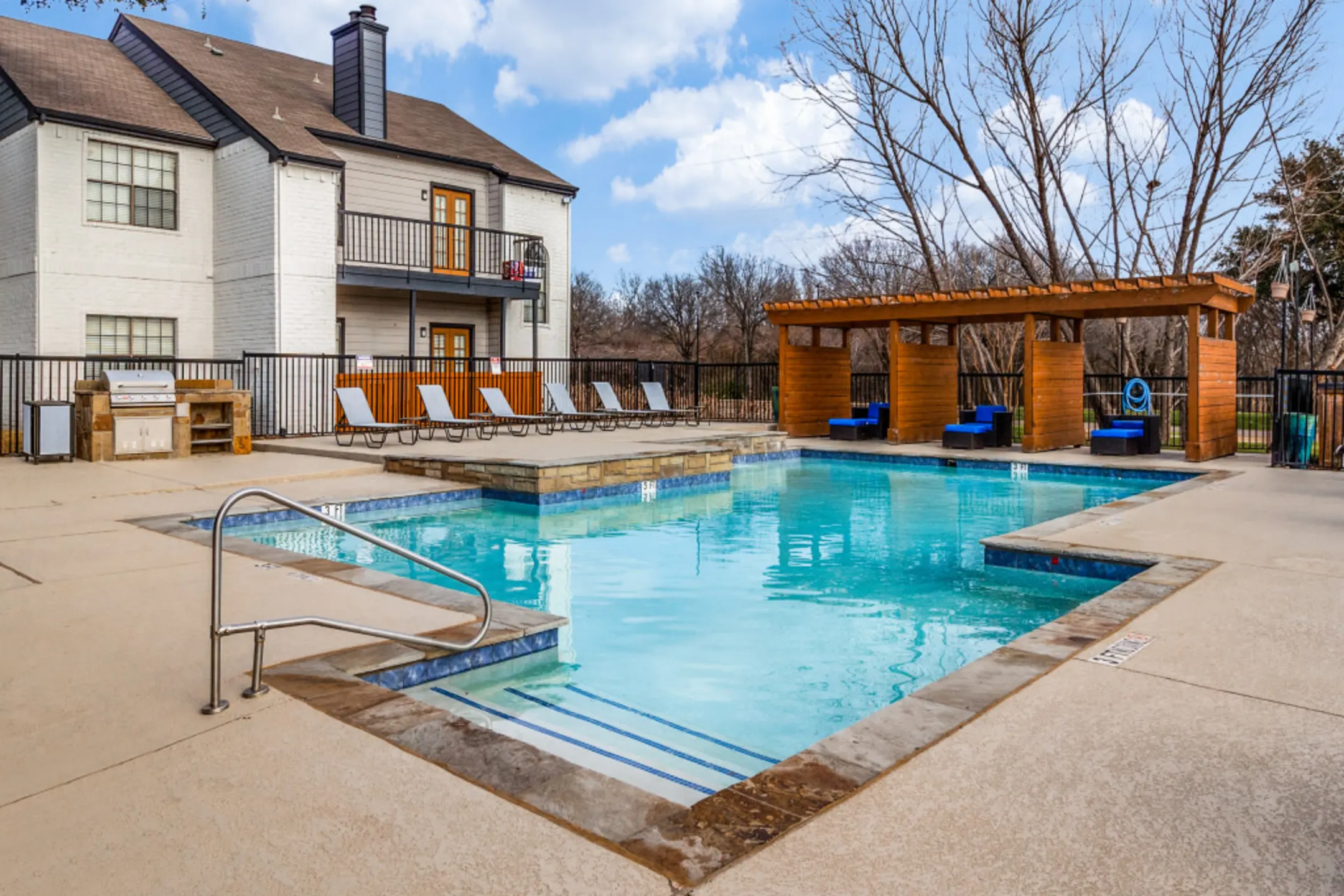 Knowlton Apartment Homes Apartments Mesquite, TX 75150