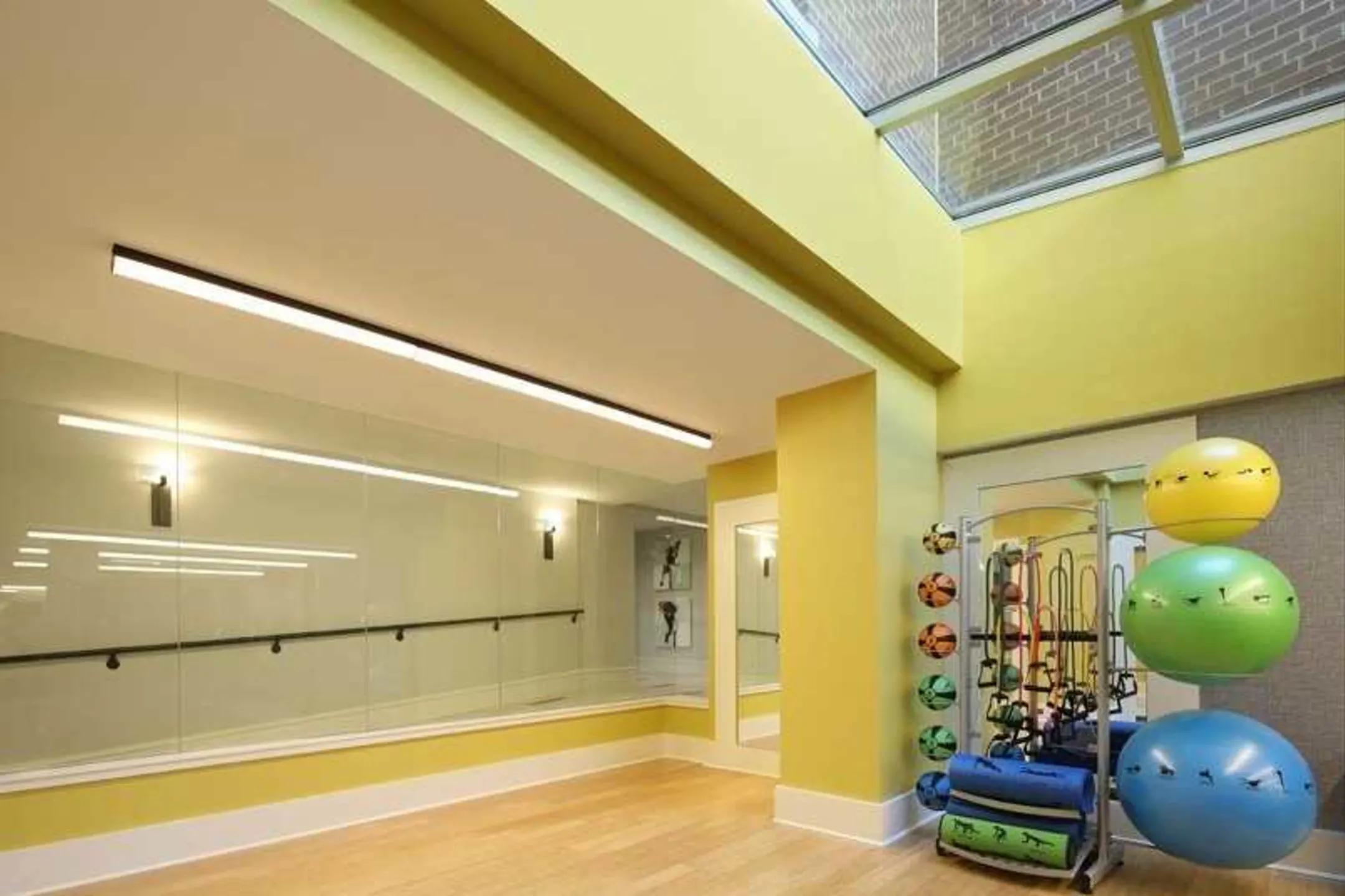 Fitness Weight Room - 700 Constitution - Washington, DC