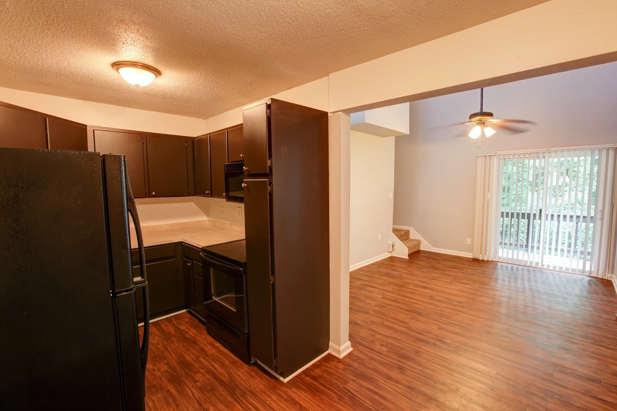 Wendover Walk Apartments 740 N Wendover Rd Charlotte, NC Apartments