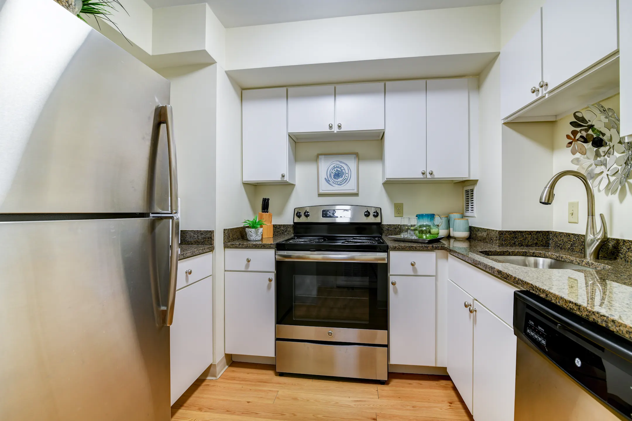 The Greenhouse Apartments 150 Huntington Ave Boston, MA Apartments