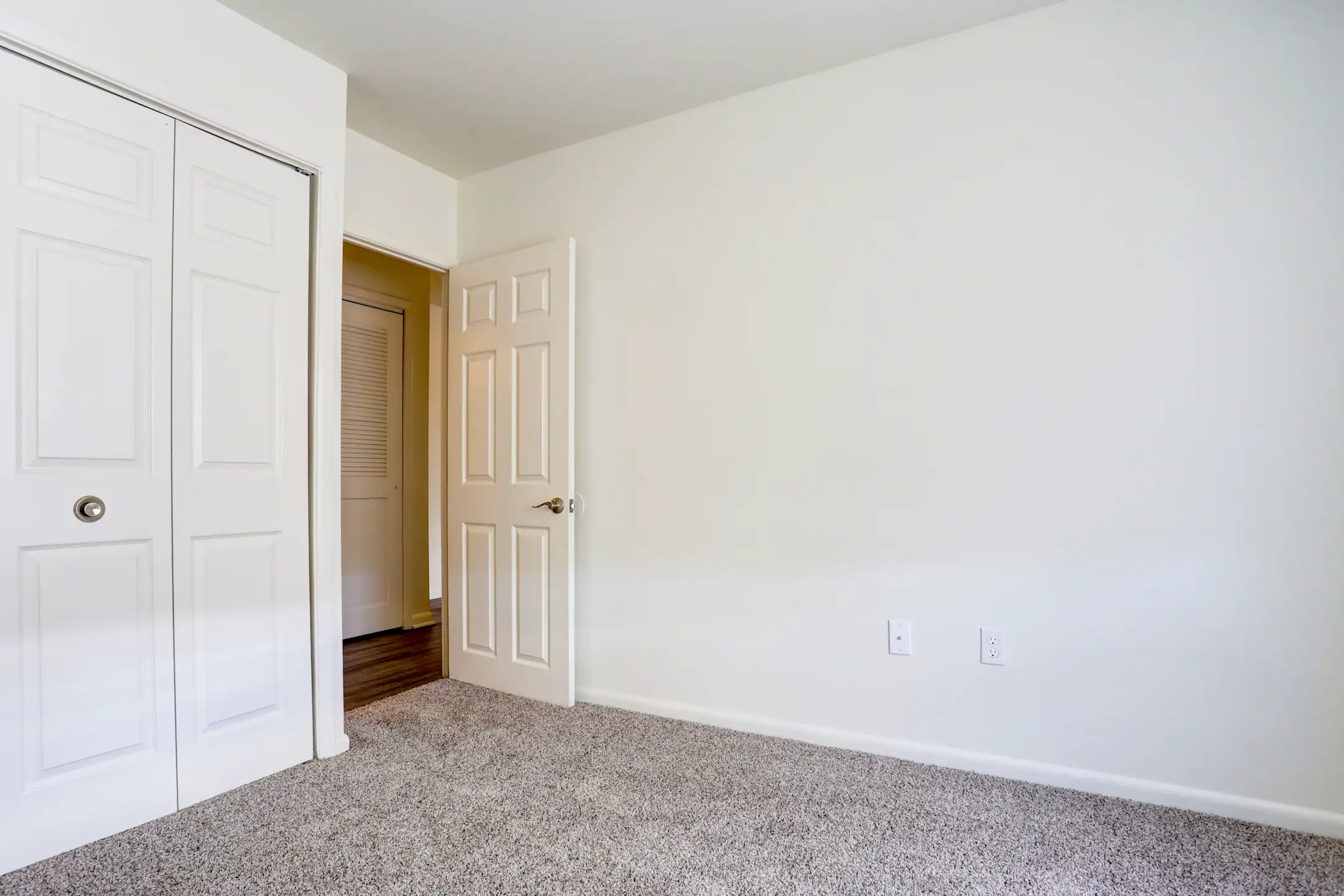 Spring Ridge Apartments Whitehall, PA 18052