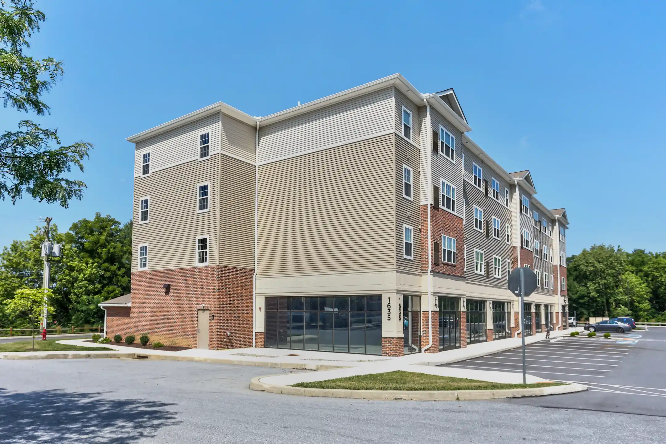 The Square at Bridgeport 1635 Old Philadelphia Pike Lancaster, PA