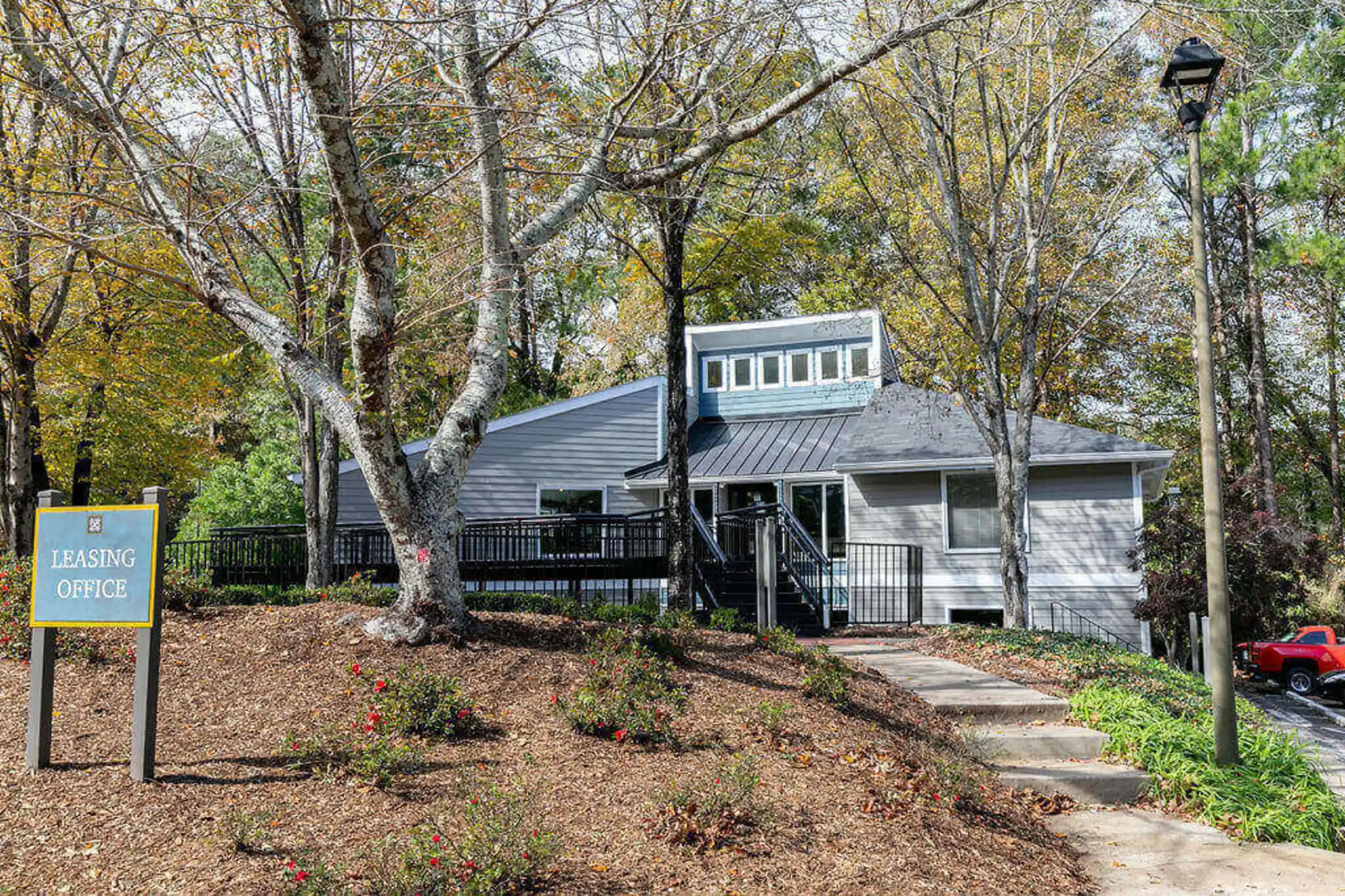 The Arbors at East Cobb 1805 Roswell Rd Marietta, GA Apartments for Rent Rent.