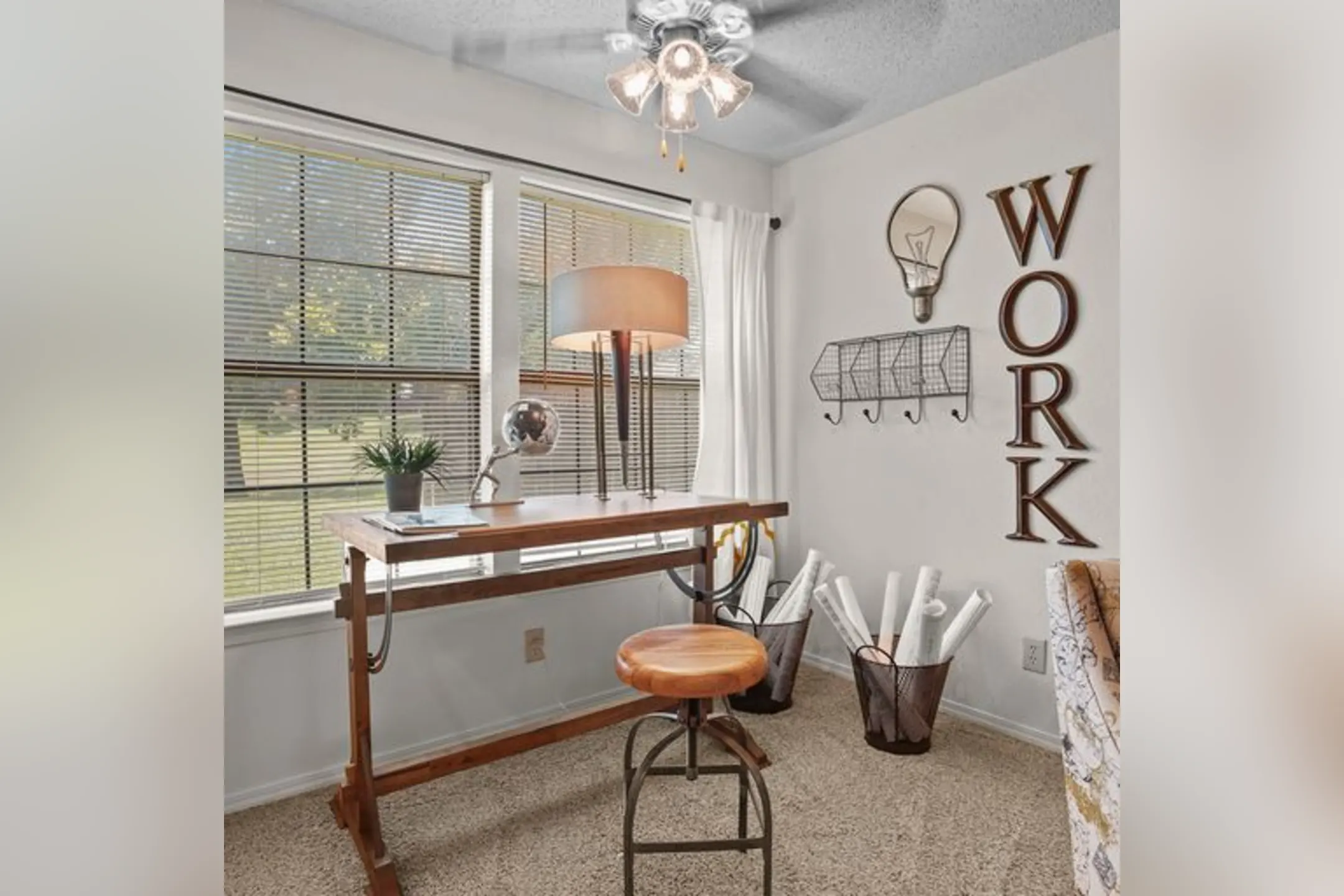 Dining Room - Creekwood - Tulsa, OK
