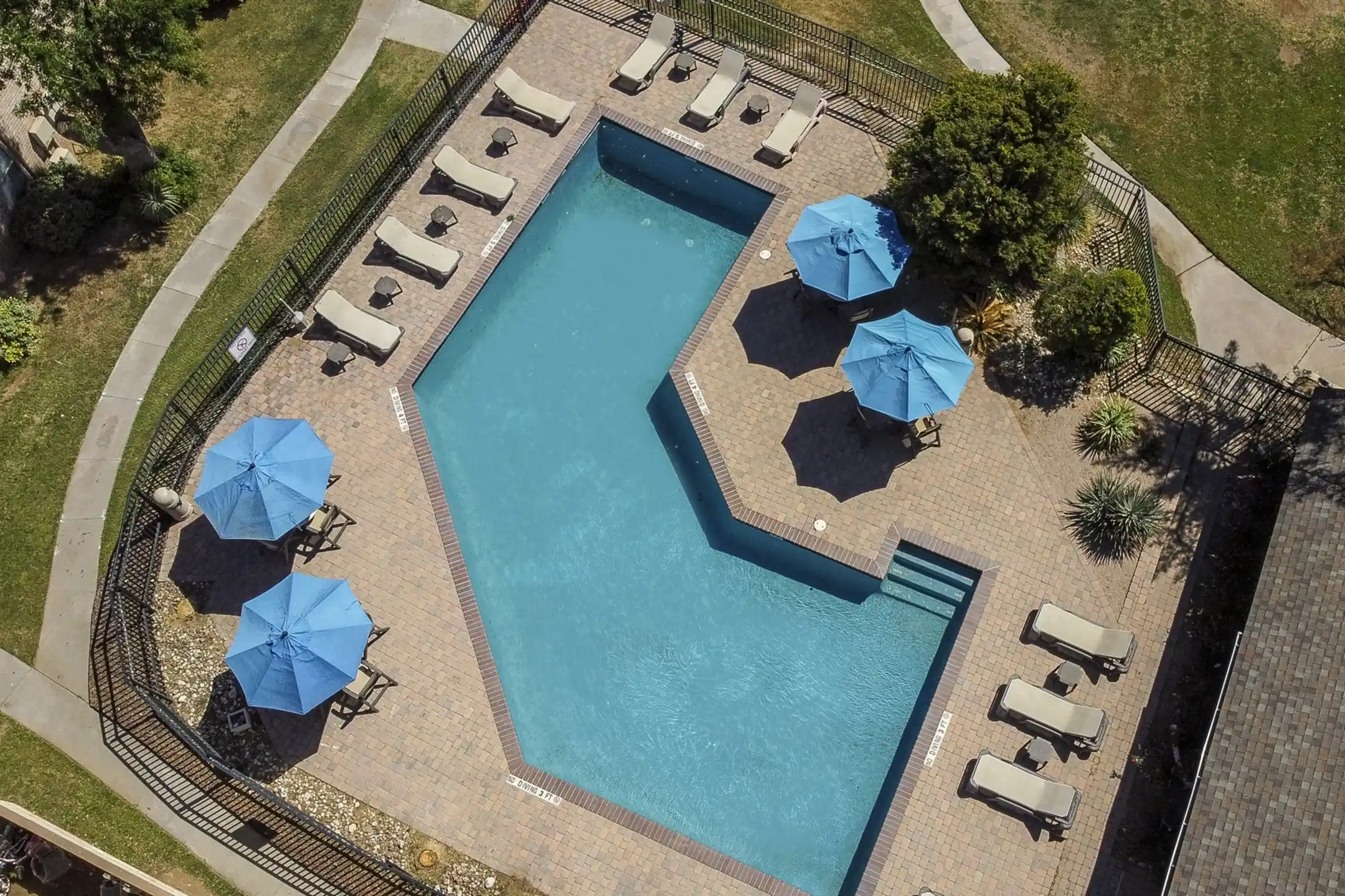 Hemingway House Apts 6401 Eastridge Rd Odessa, TX Apartments for