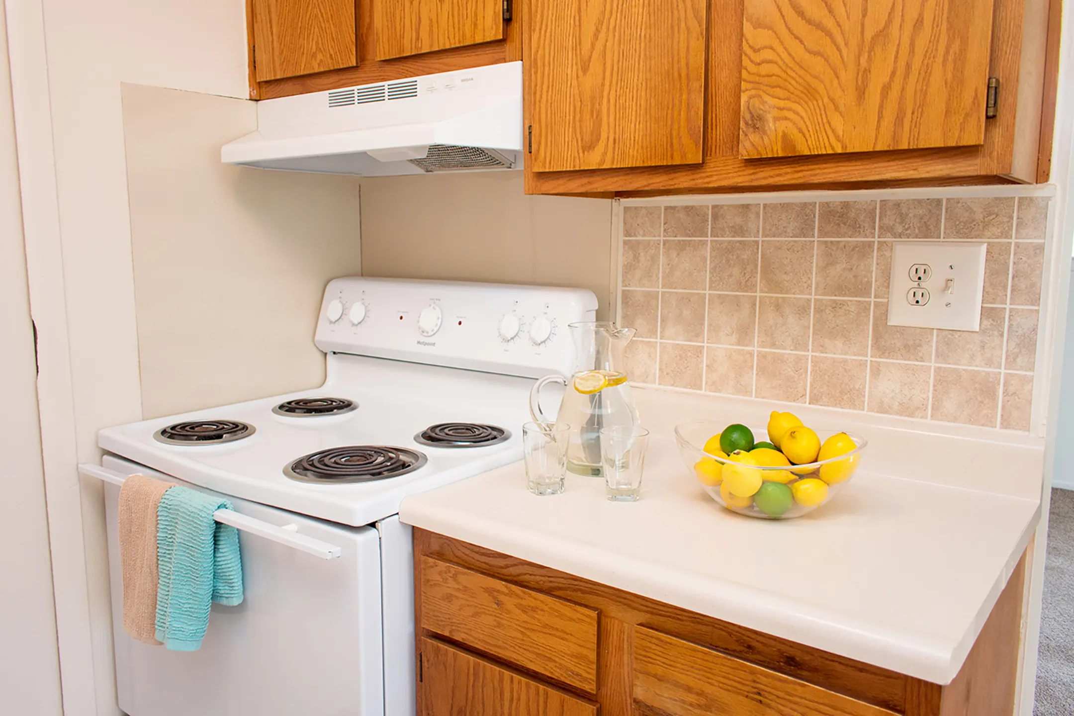 Taylor Park Townhomes Apartments Taylor, MI 48180