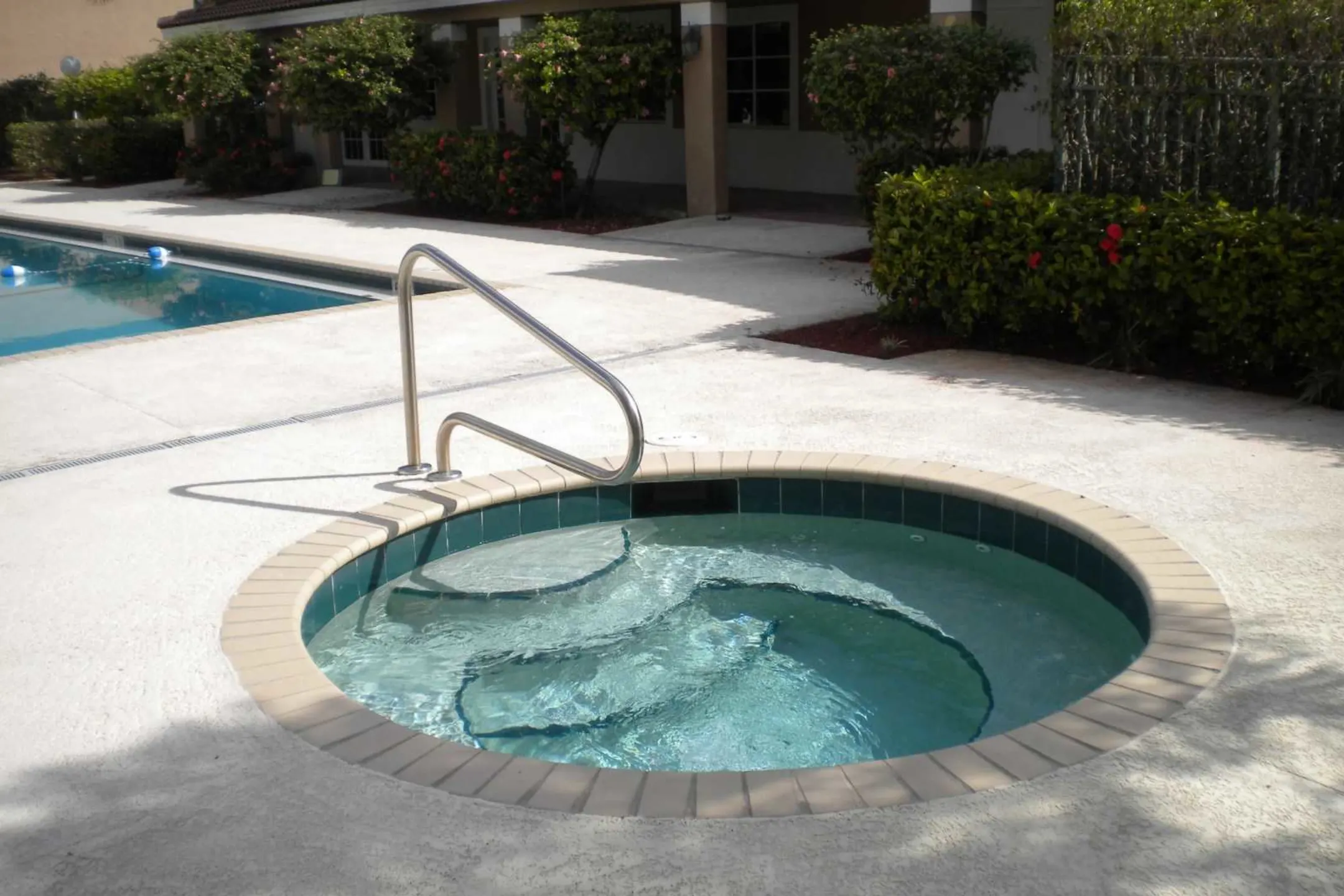 Pool - Pembroke Park - Hollywood, FL